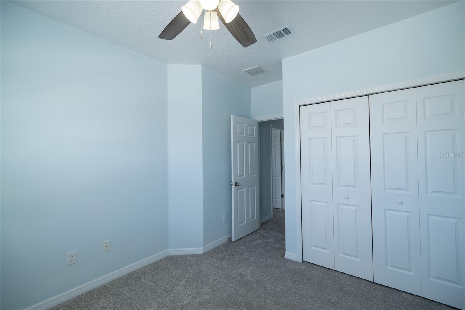 FISHHAWK RANCH WEST TWNHMS - Residential