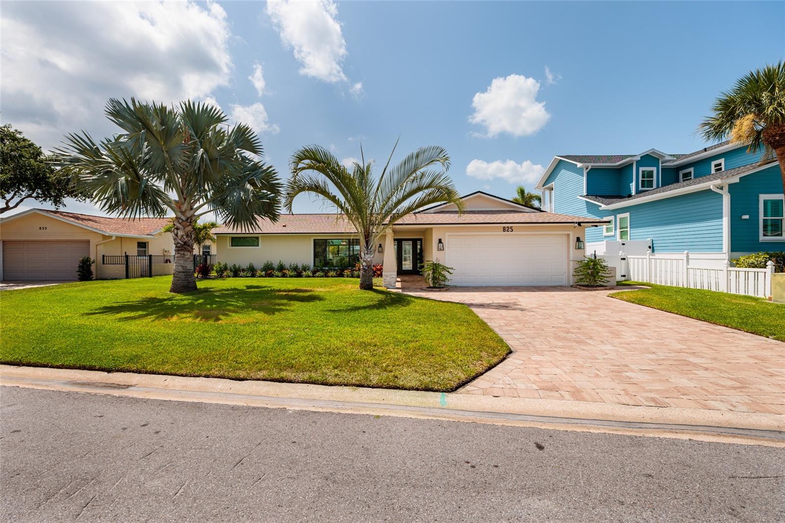 CAPRI ISLE - Residential