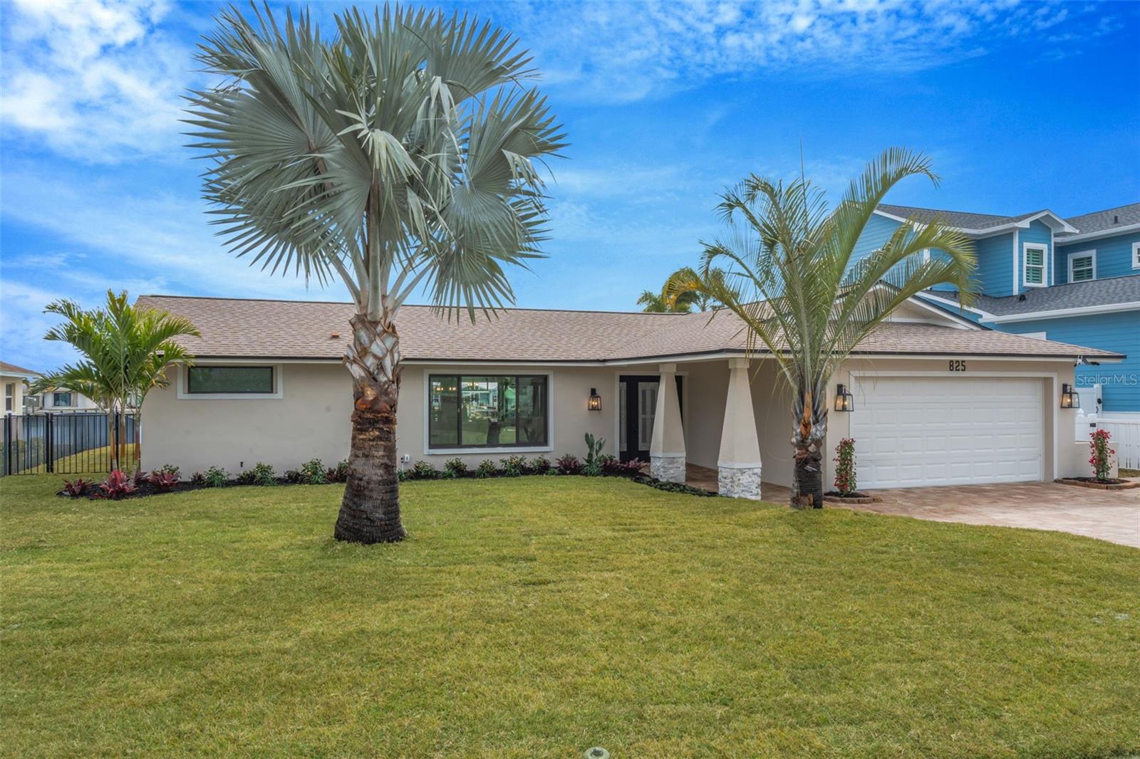 CAPRI ISLE - Residential