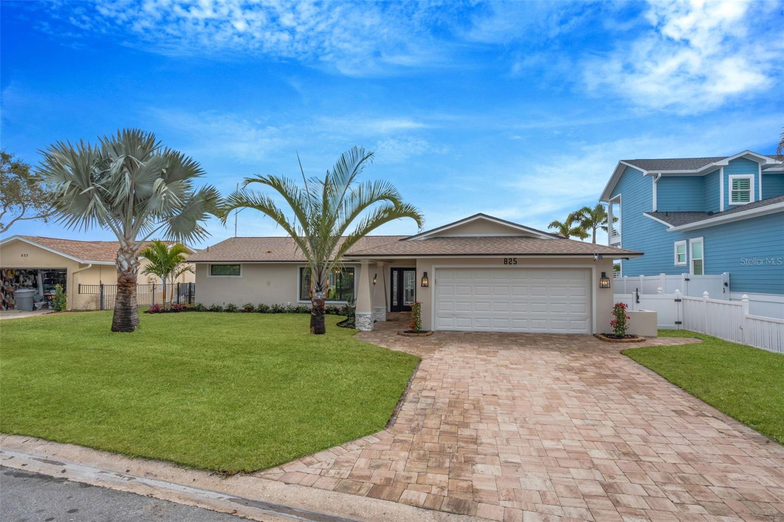CAPRI ISLE - Residential