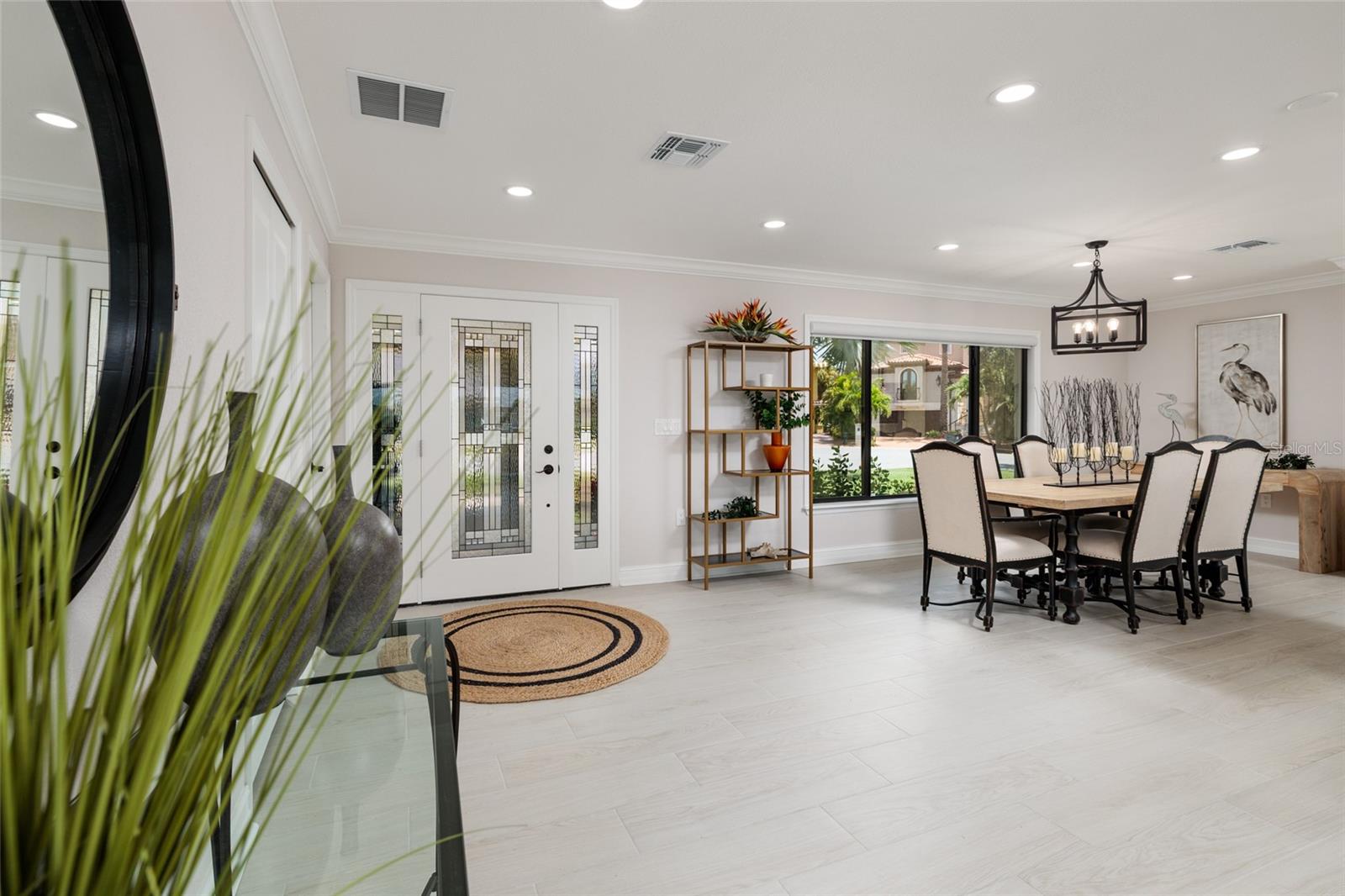 CAPRI ISLE - Residential