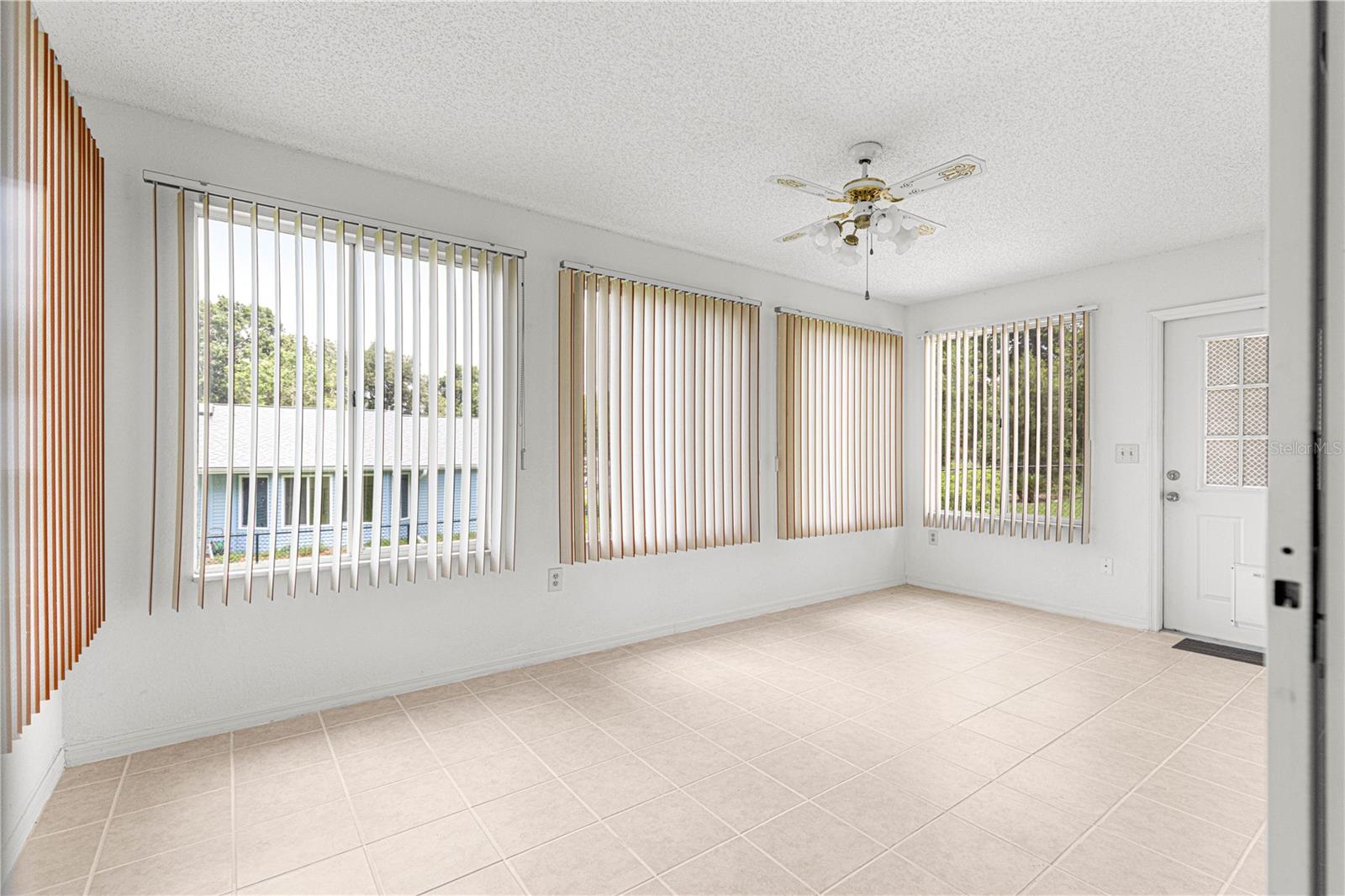 OAK RUN NBRHD 04 - Residential