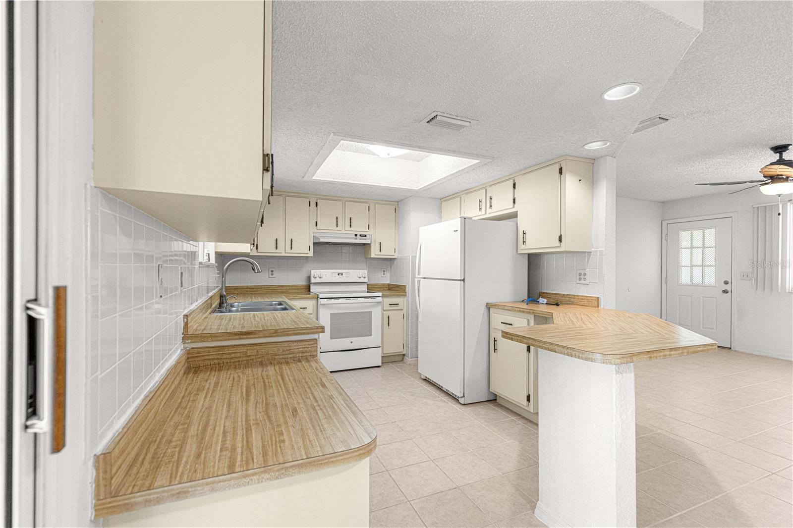 OAK RUN NBRHD 04 - Residential