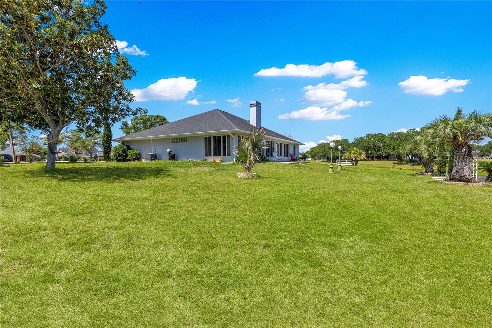 FAIRWAYS AT ROLLING HILLS FIRST ADD - Residential