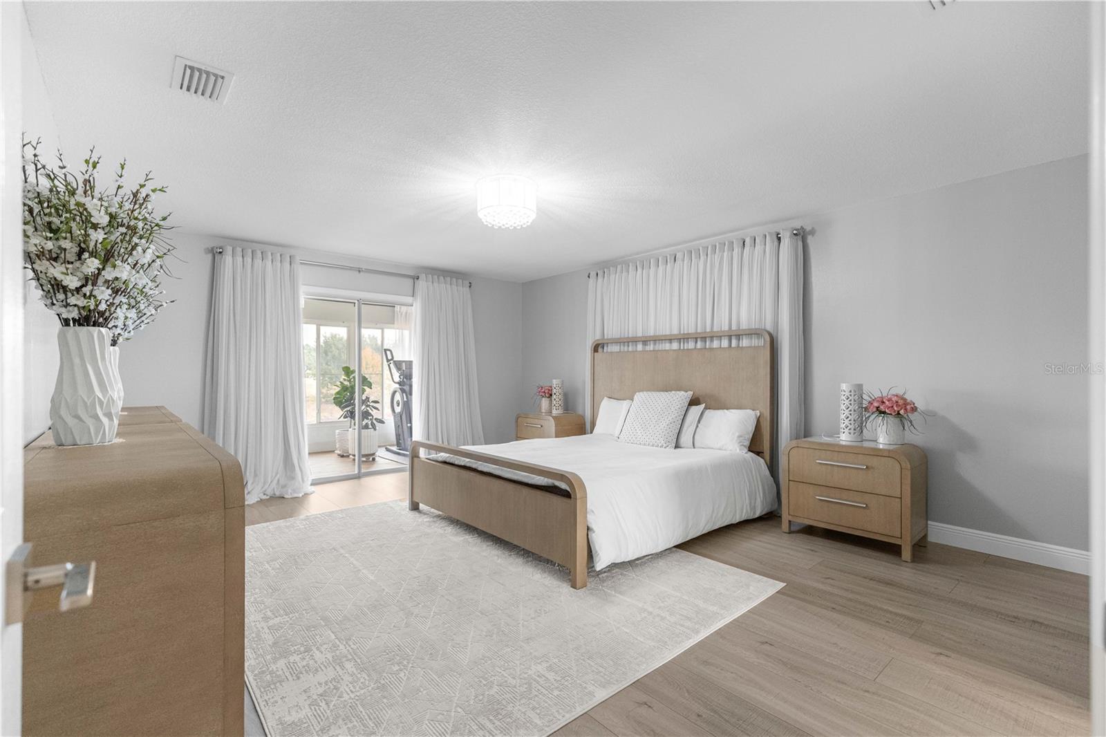 FAIRWAYS AT ROLLING HILLS FIRST ADD - Residential