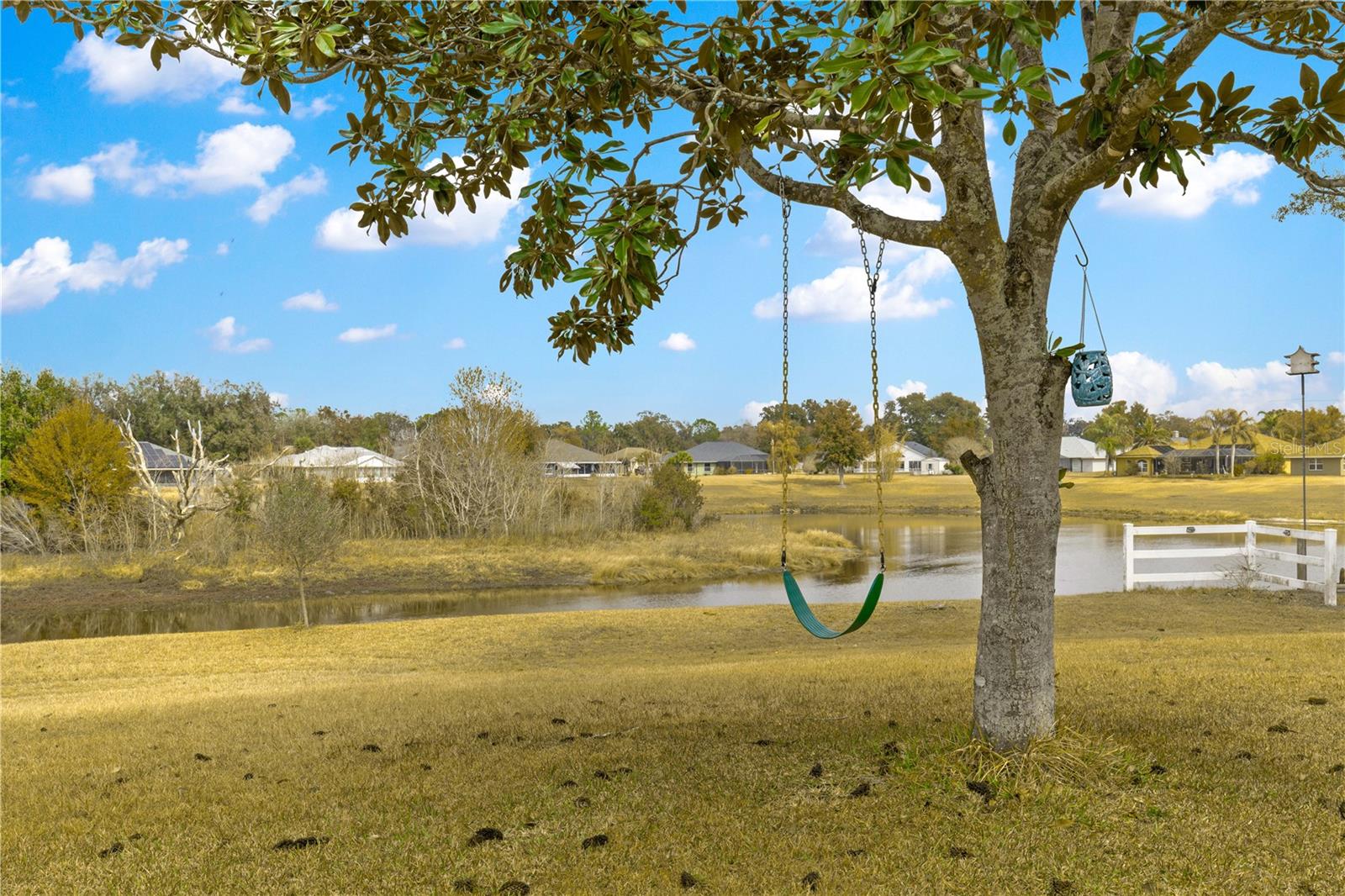 FAIRWAYS AT ROLLING HILLS FIRST ADD - Residential