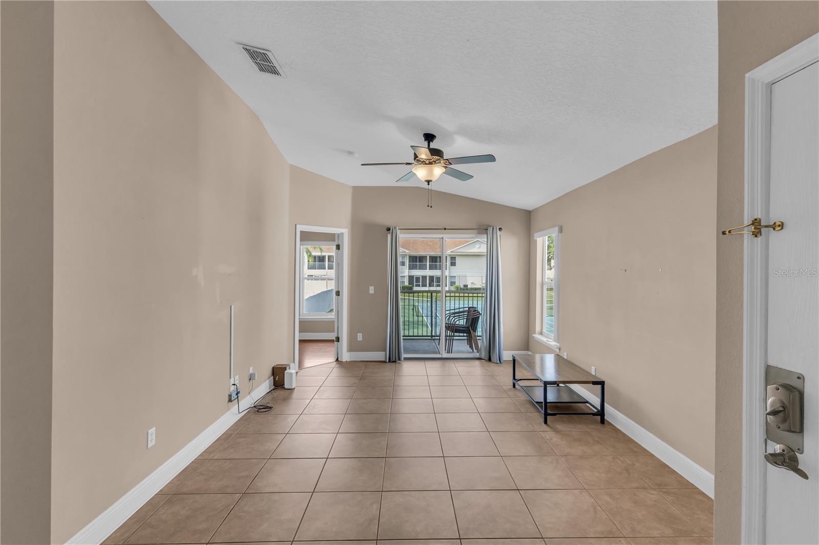 GRAND PALMS CONDO 4 PH 1 - Residential