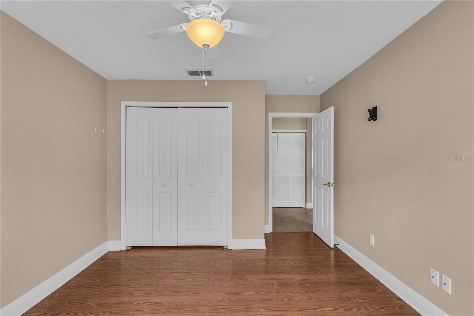 GRAND PALMS CONDO 4 PH 1 - Residential