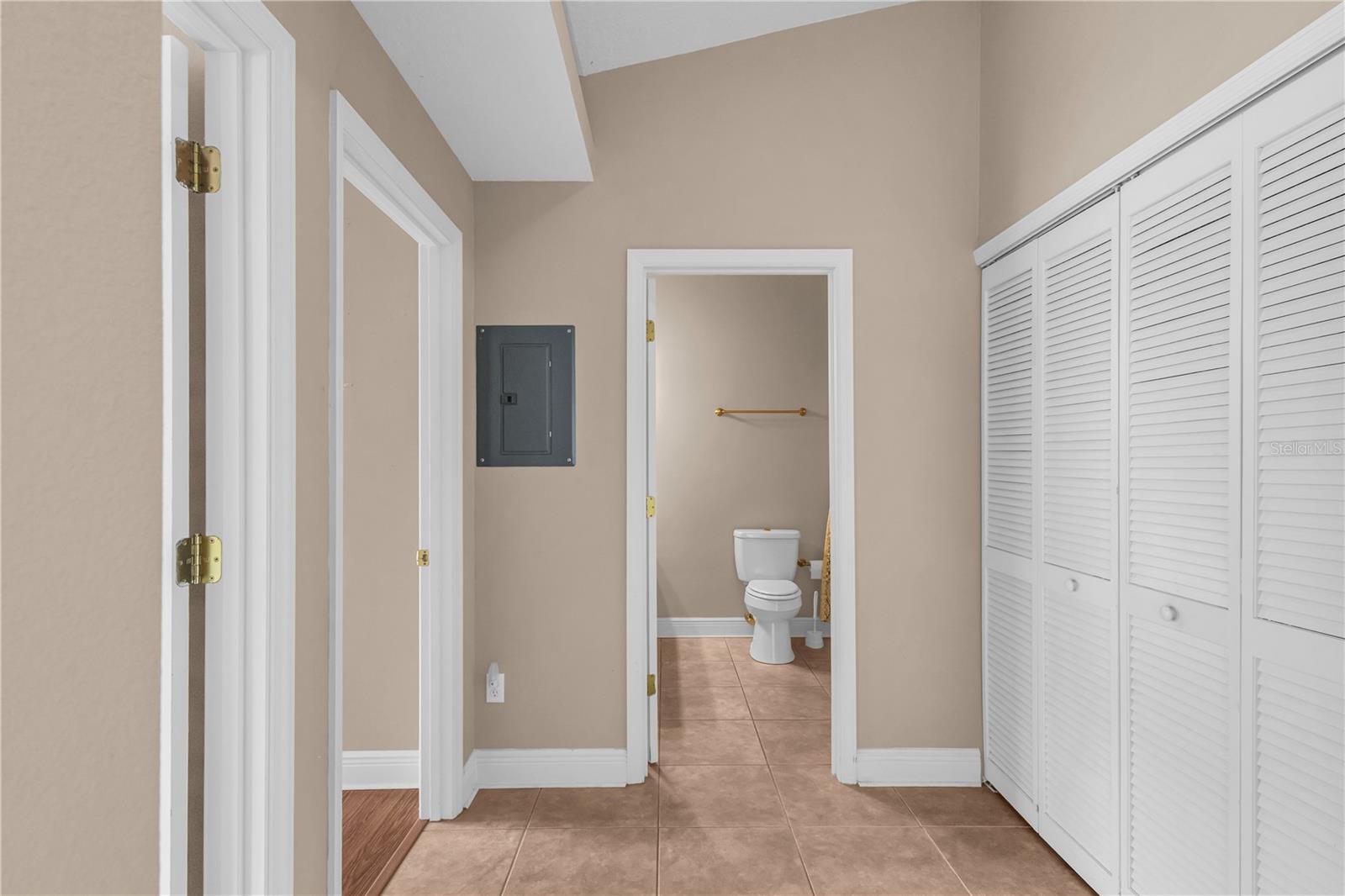 GRAND PALMS CONDO 4 PH 1 - Residential
