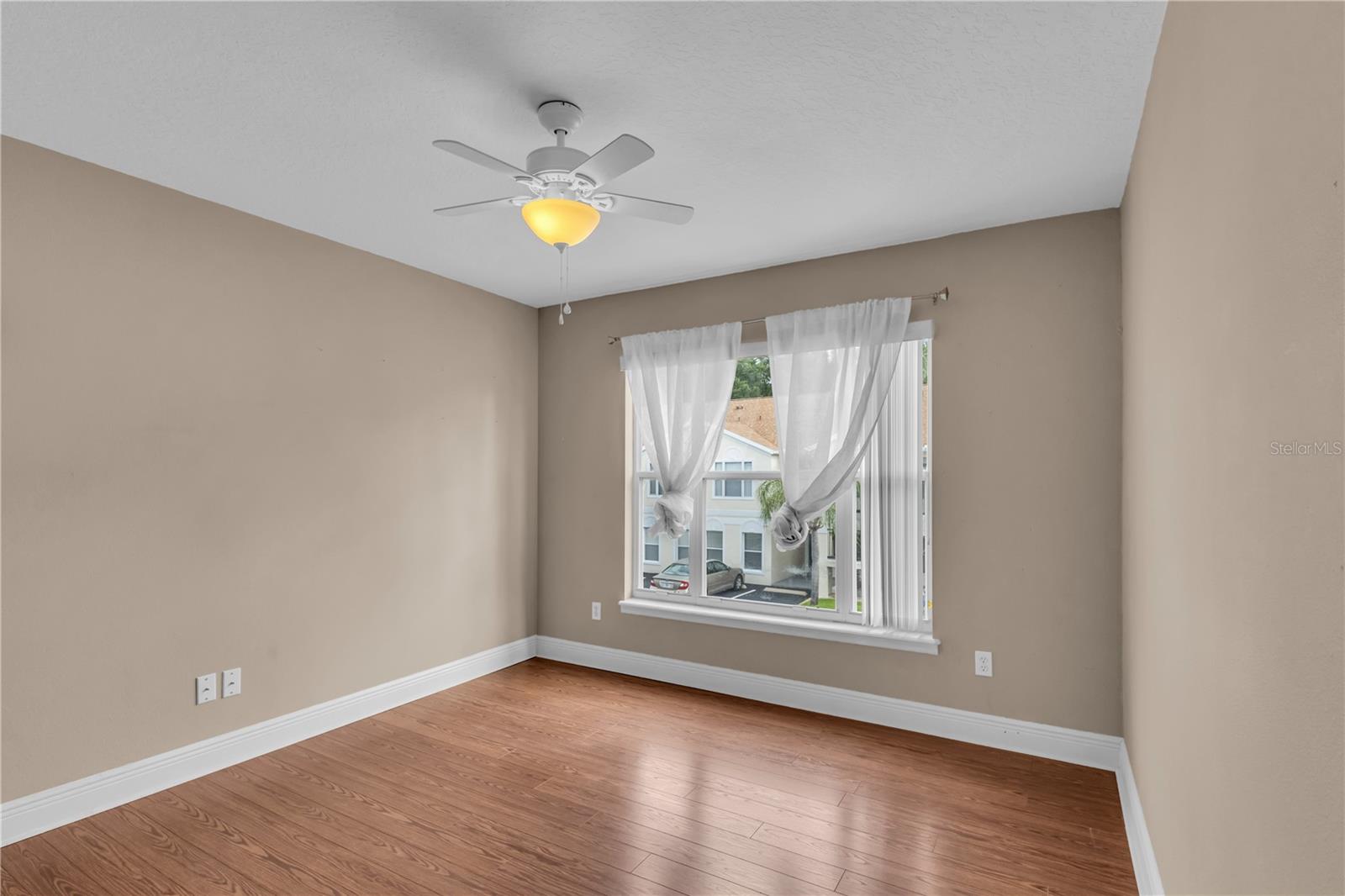 GRAND PALMS CONDO 4 PH 1 - Residential