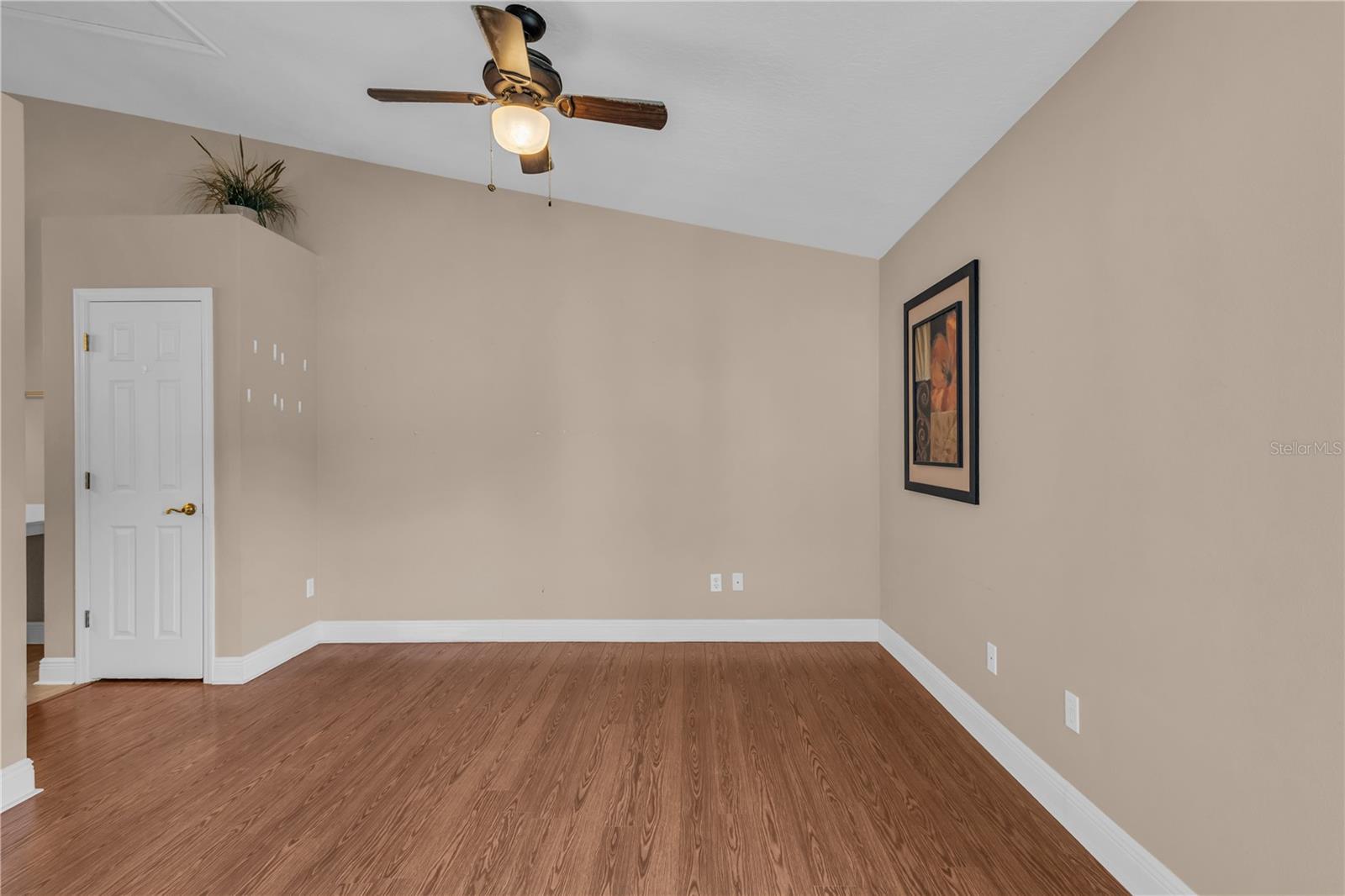 GRAND PALMS CONDO 4 PH 1 - Residential