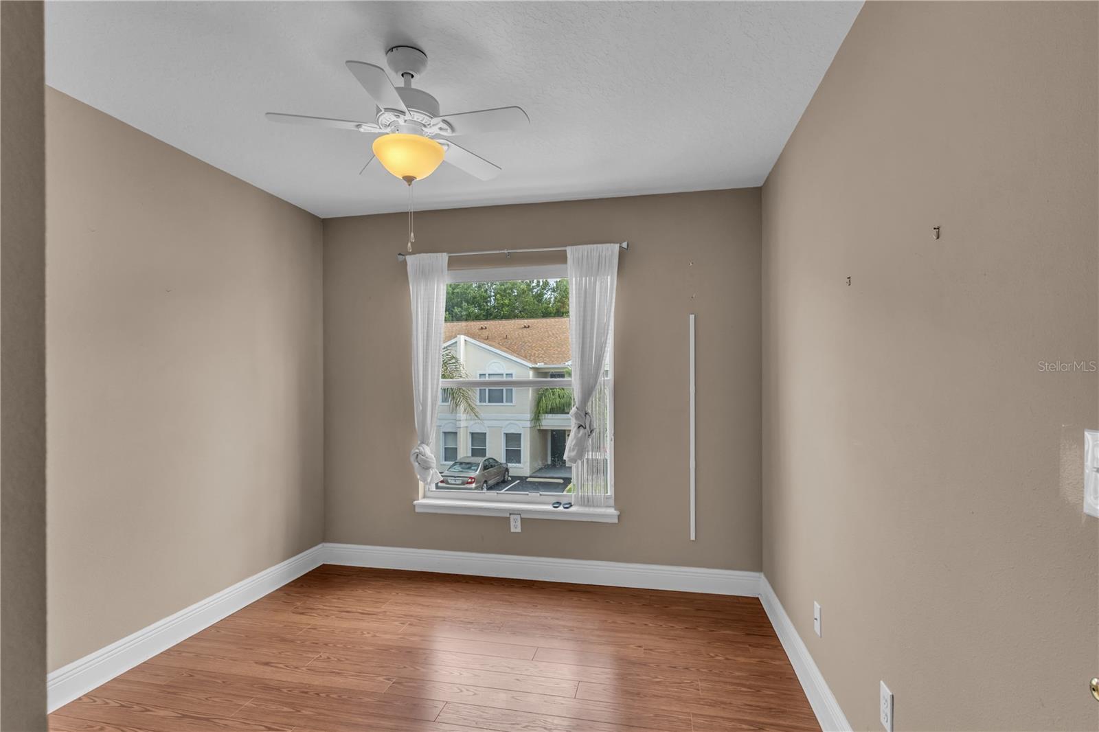 GRAND PALMS CONDO 4 PH 1 - Residential
