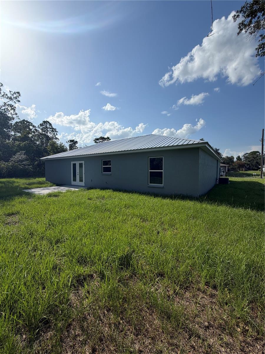 WALK-IN-WATER LAKE ESTATES - Residential