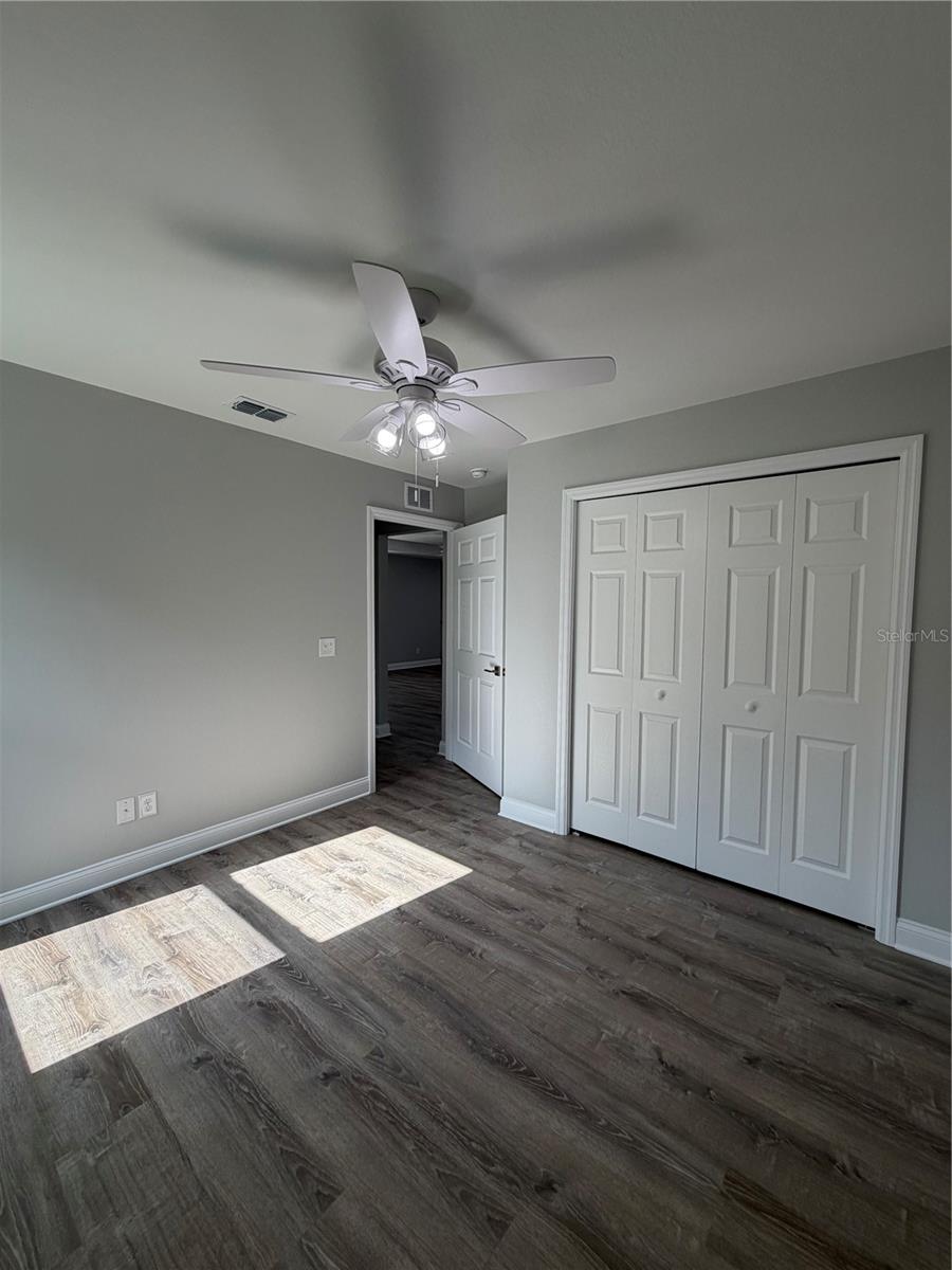 WALK-IN-WATER LAKE ESTATES - Residential