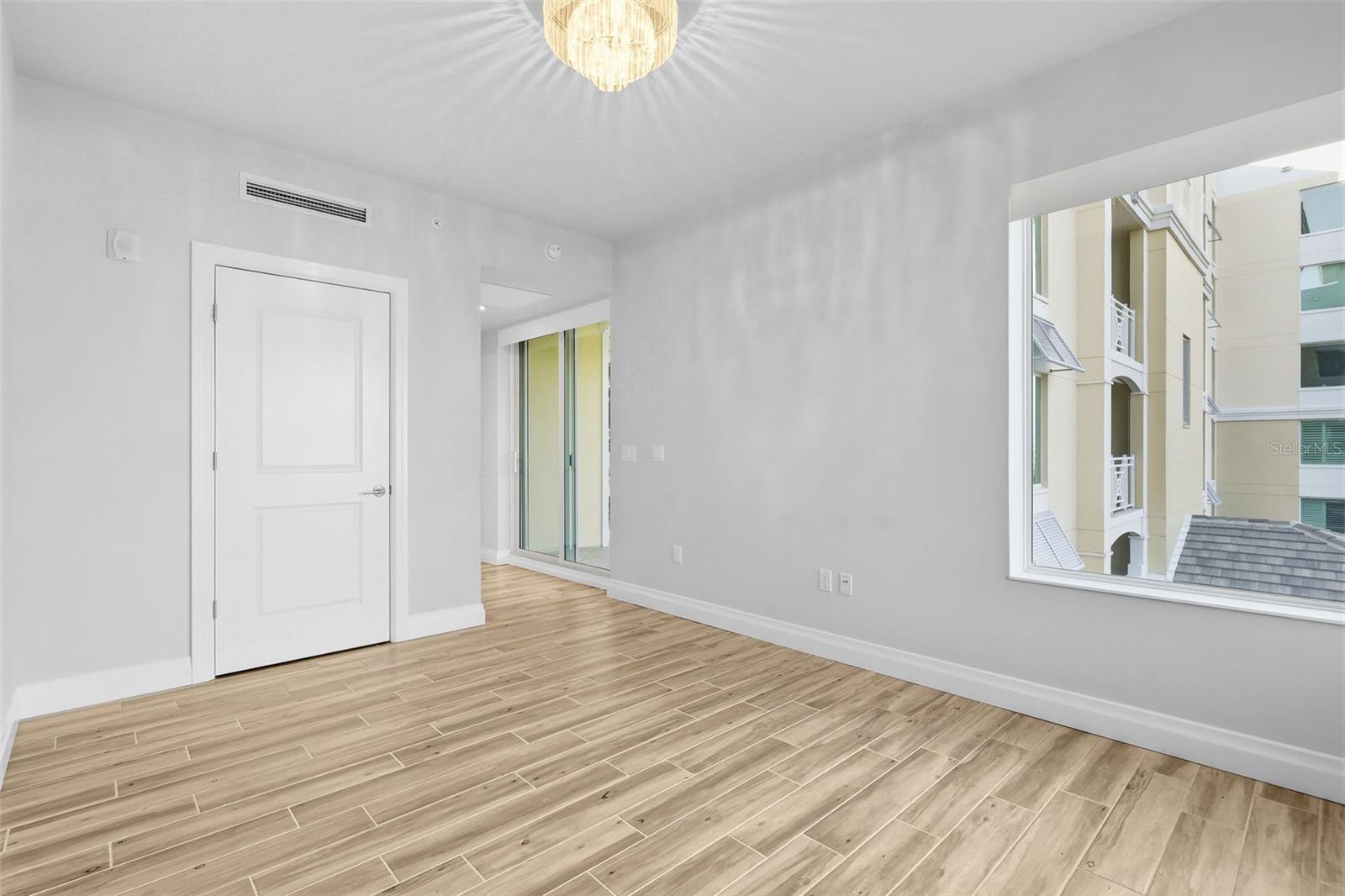 SUNSET POINTE AT COLLANY KEY II CONDO - Residential
