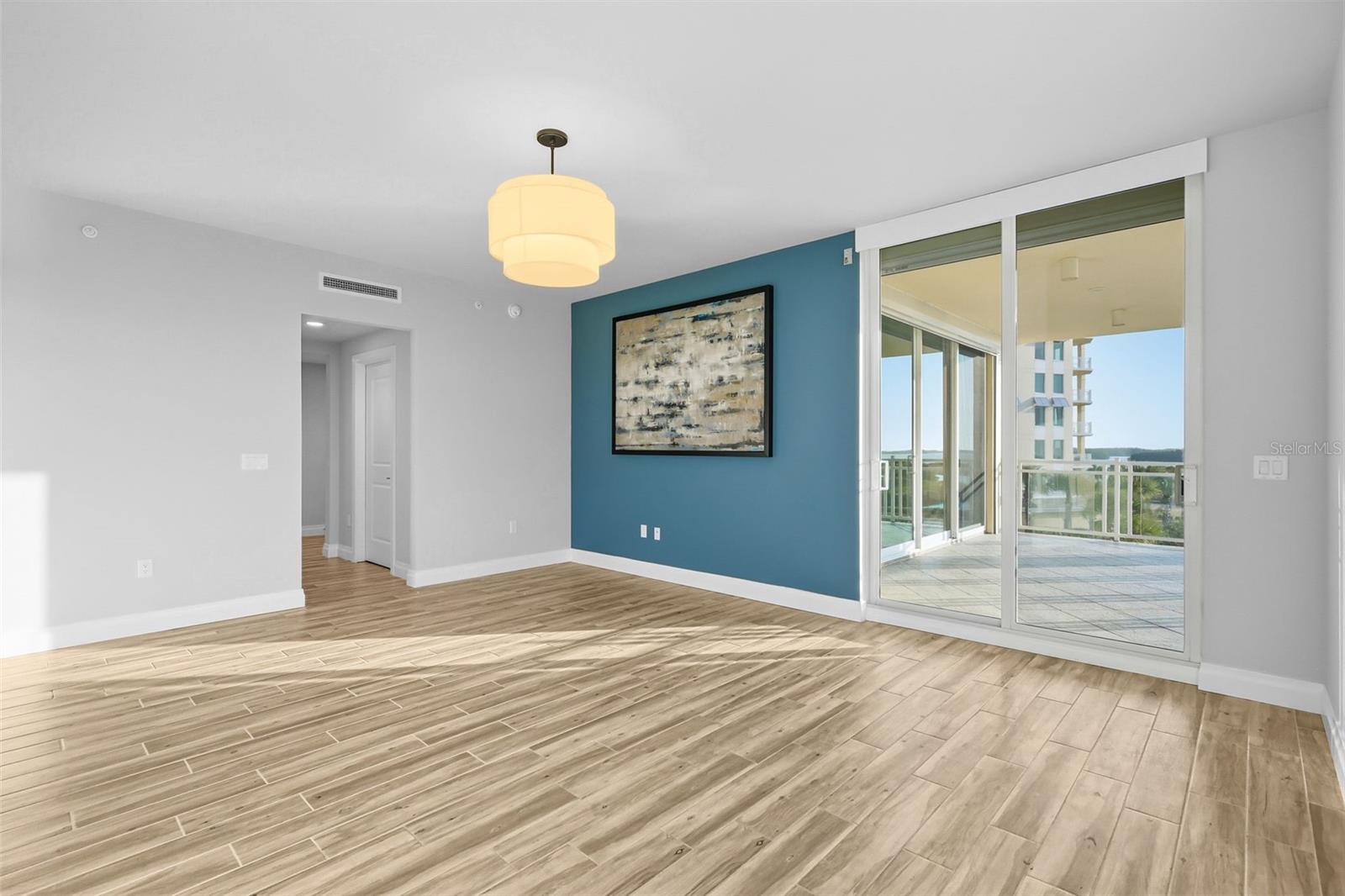 SUNSET POINTE AT COLLANY KEY II CONDO - Residential