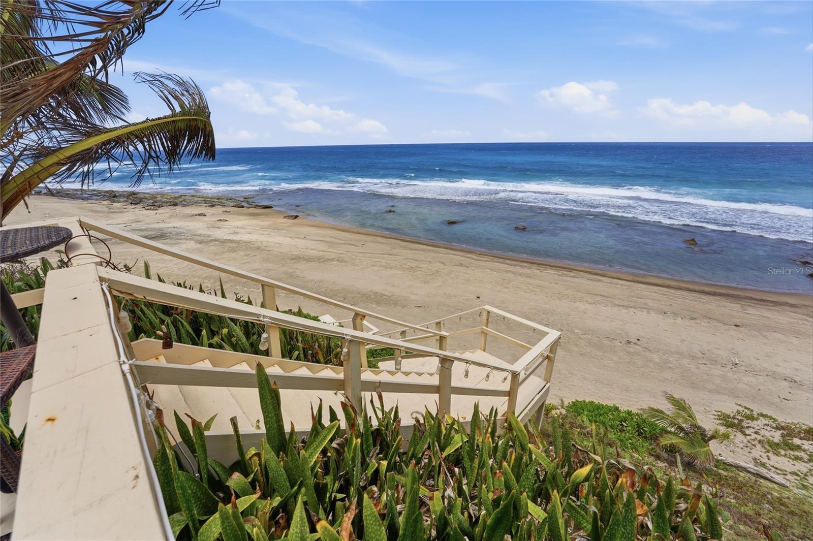 BARRIO CARRIZALES - Commercial Sale