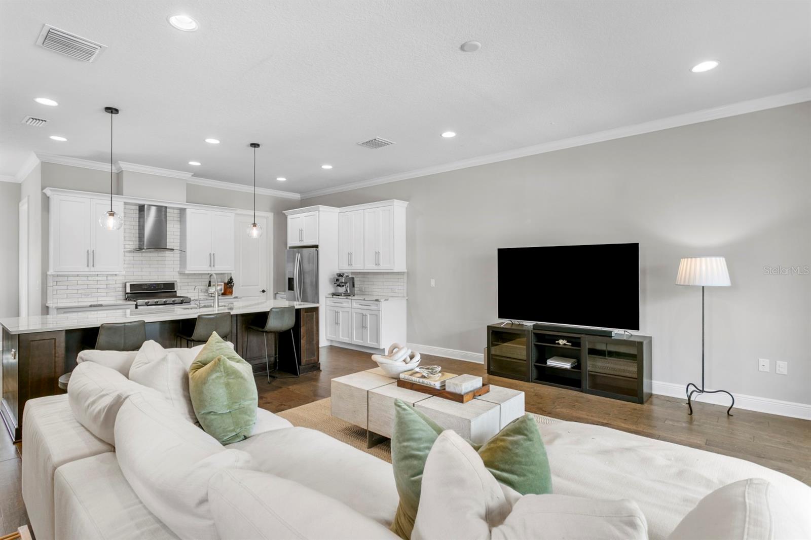 CASA DE LEON TWNHMS - Residential