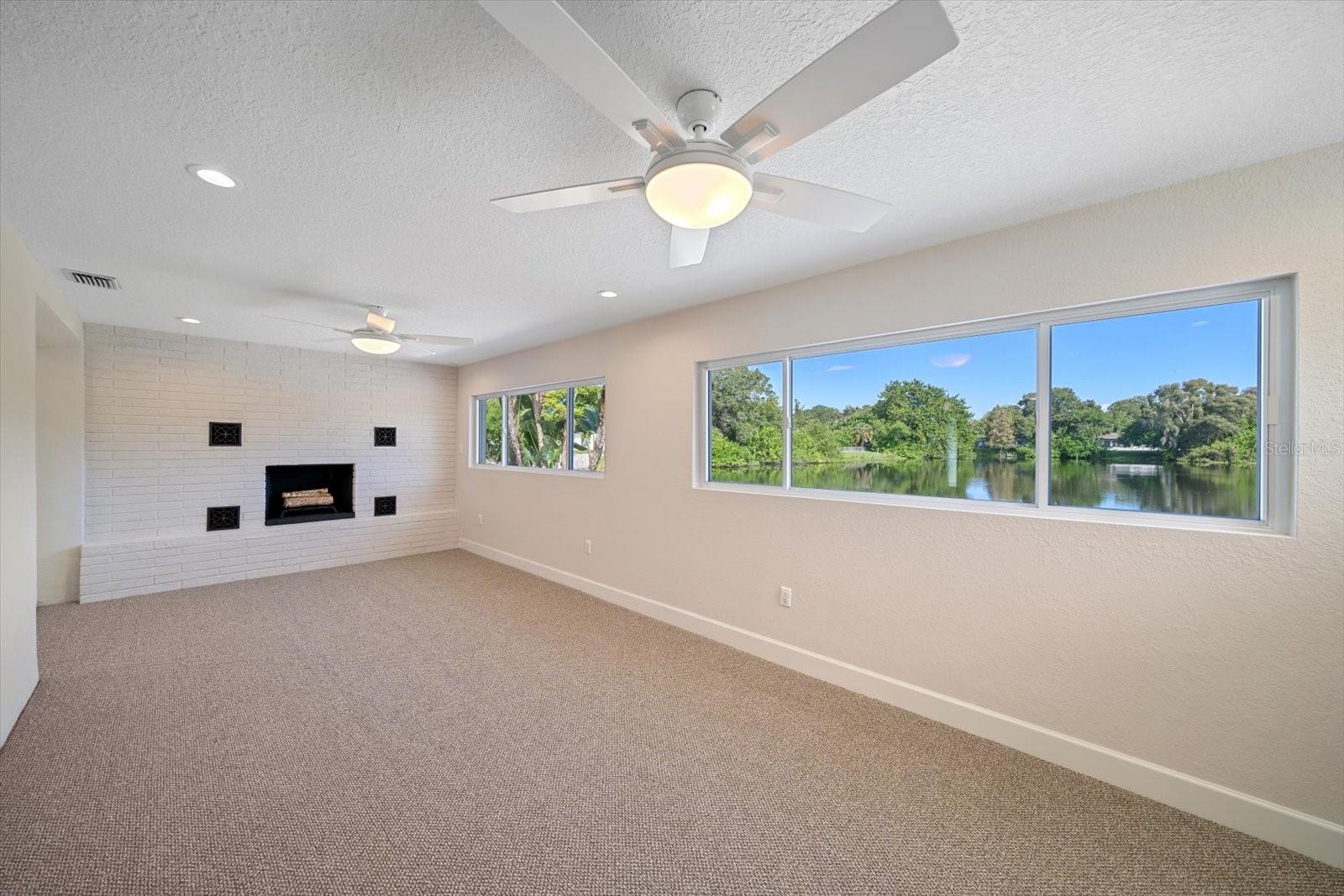 CORONADO LAKE SUB - Residential