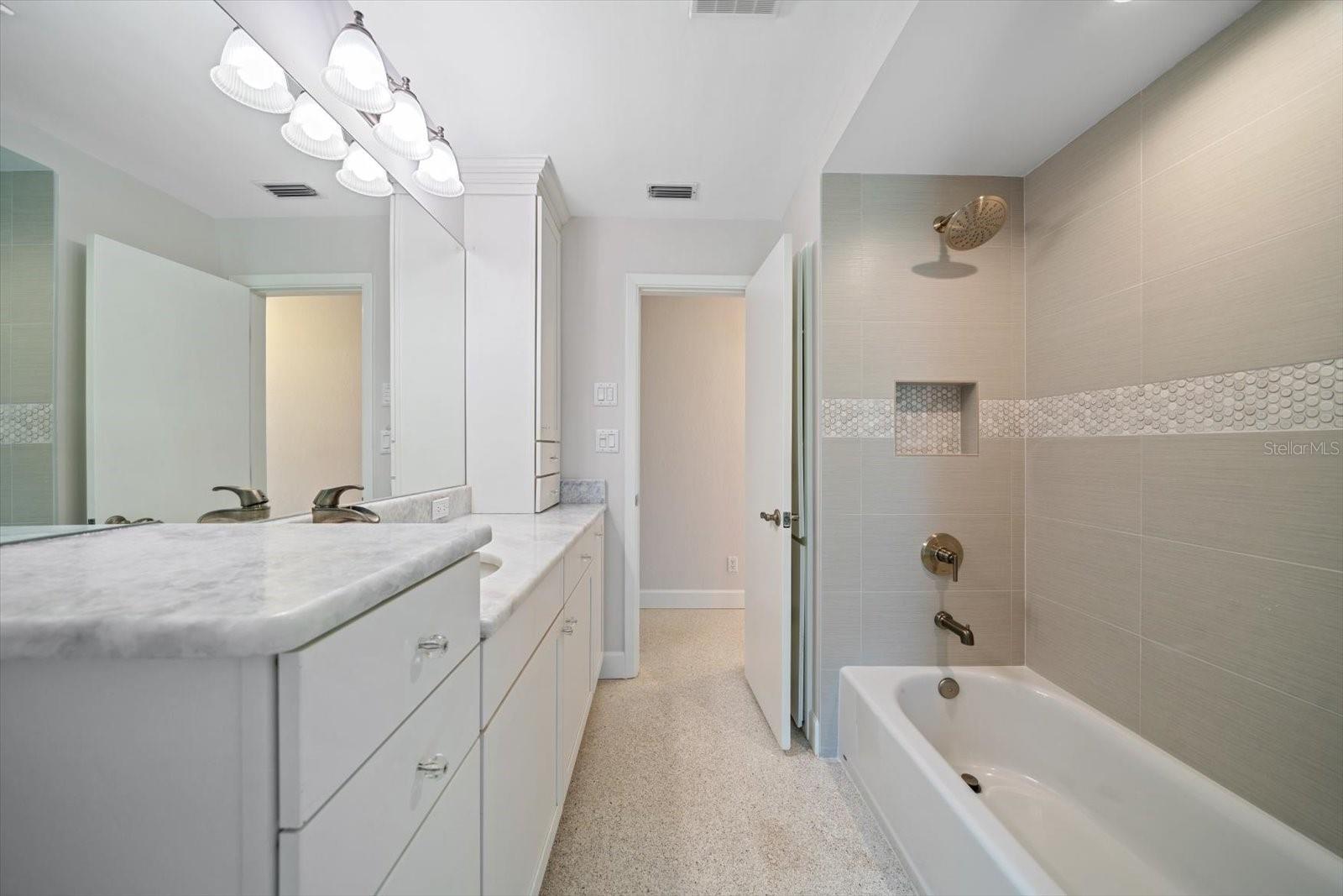 CORONADO LAKE SUB - Residential