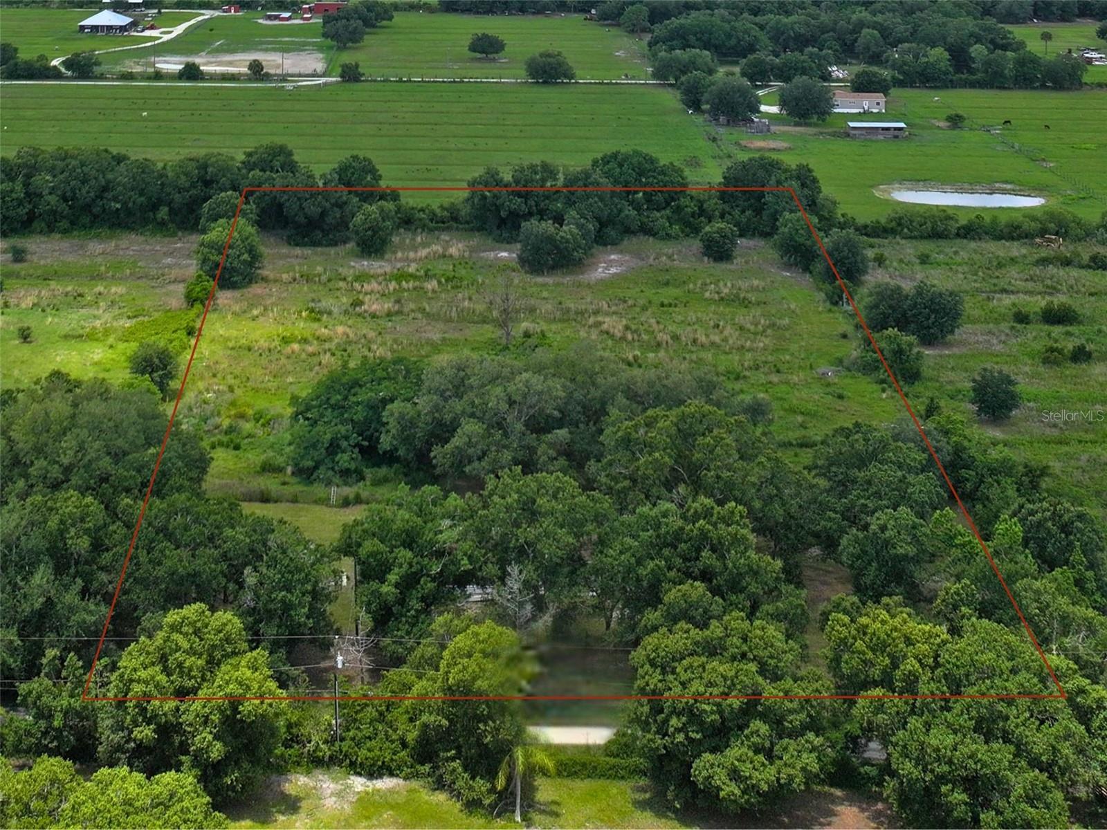 ARCADIA GROVES - Residential