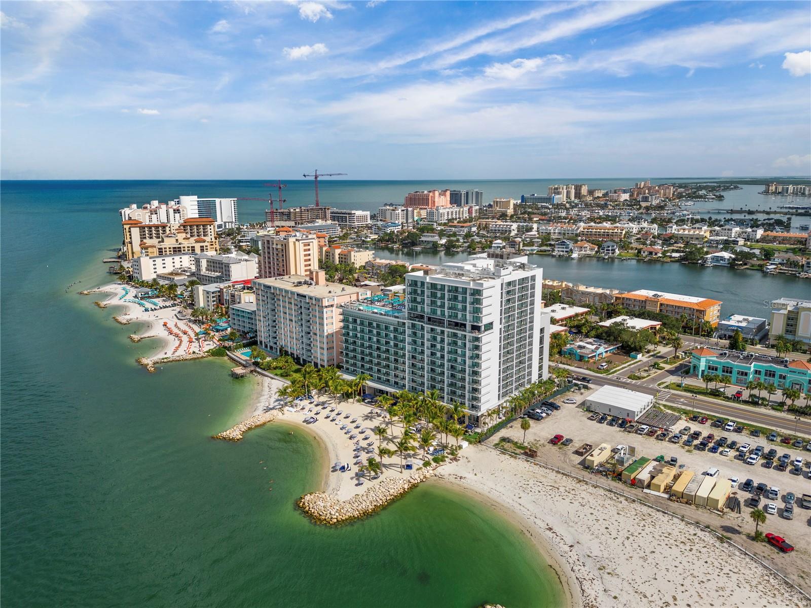 ENCHANTMENT CLEARWATER BEACH HOTEL CONDO - Residential