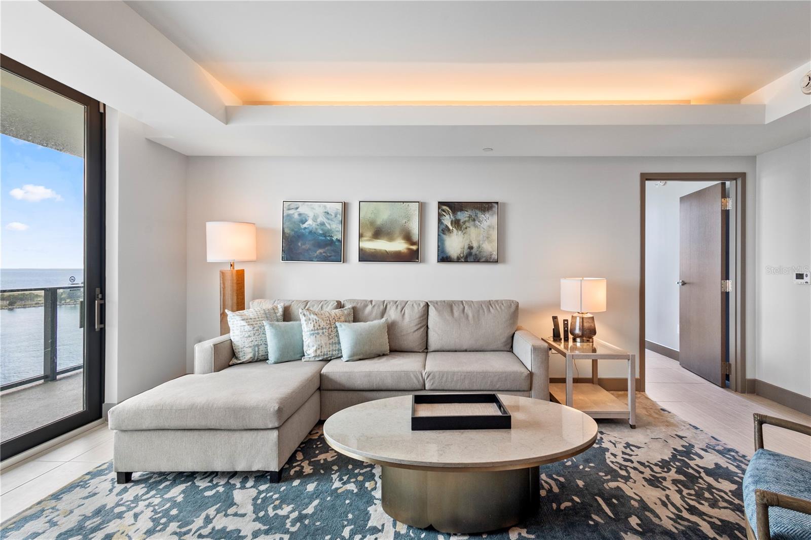 ENCHANTMENT CLEARWATER BEACH HOTEL CONDO - Residential