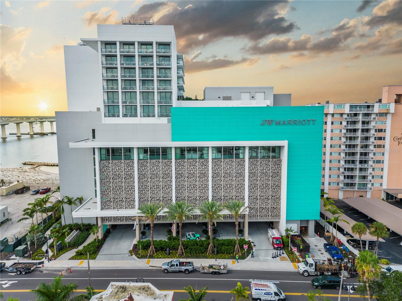 ENCHANTMENT CLEARWATER BEACH HOTEL CONDO - Residential