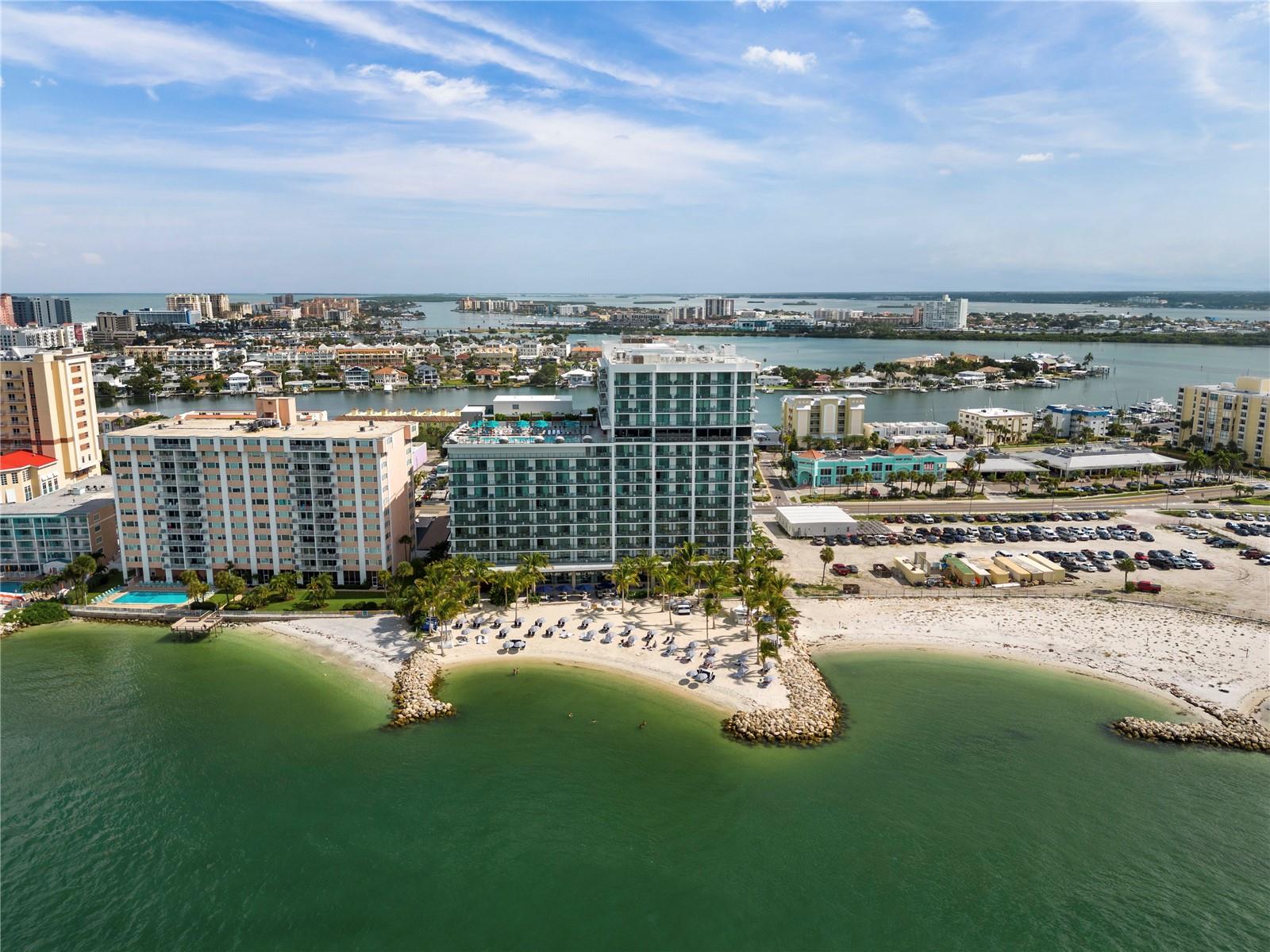 ENCHANTMENT CLEARWATER BEACH HOTEL CONDO - Residential