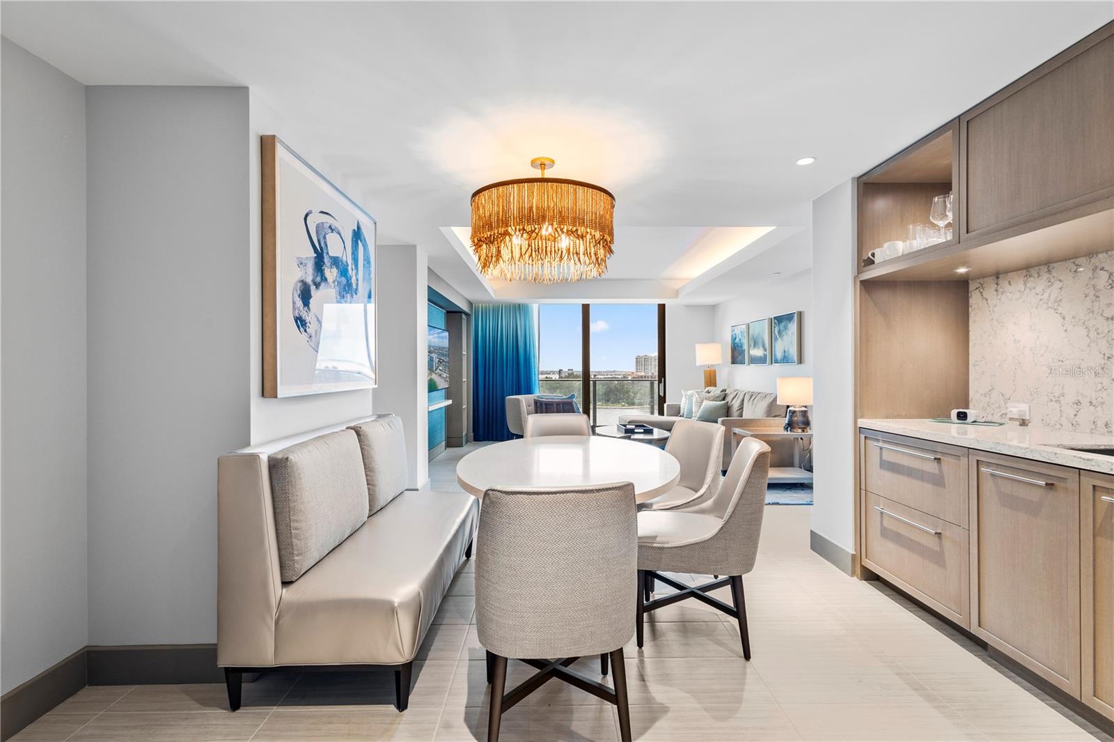 ENCHANTMENT CLEARWATER BEACH HOTEL CONDO - Residential