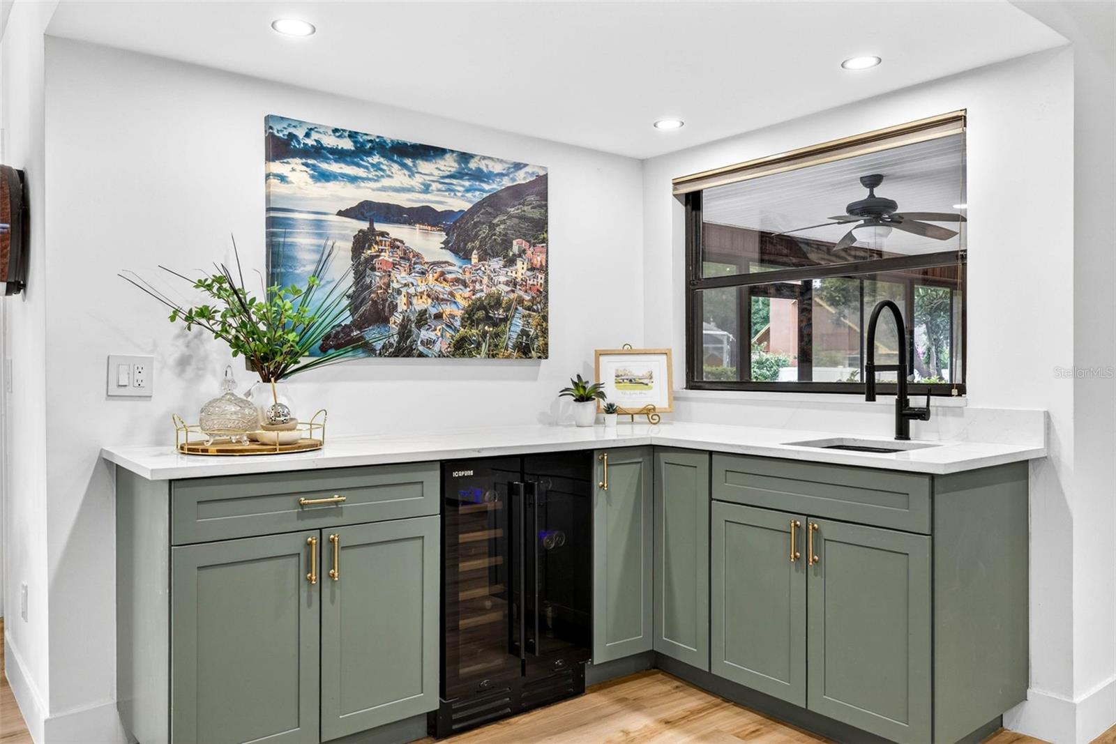FRANCES ARBOR VILLAS - Residential