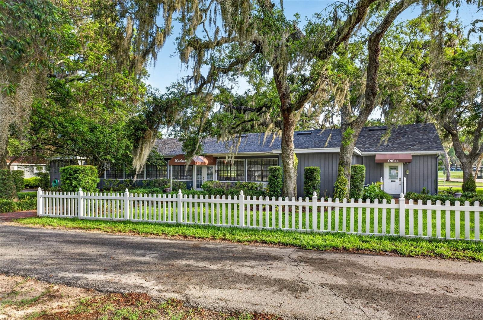 FRANCES ARBOR VILLAS - Residential
