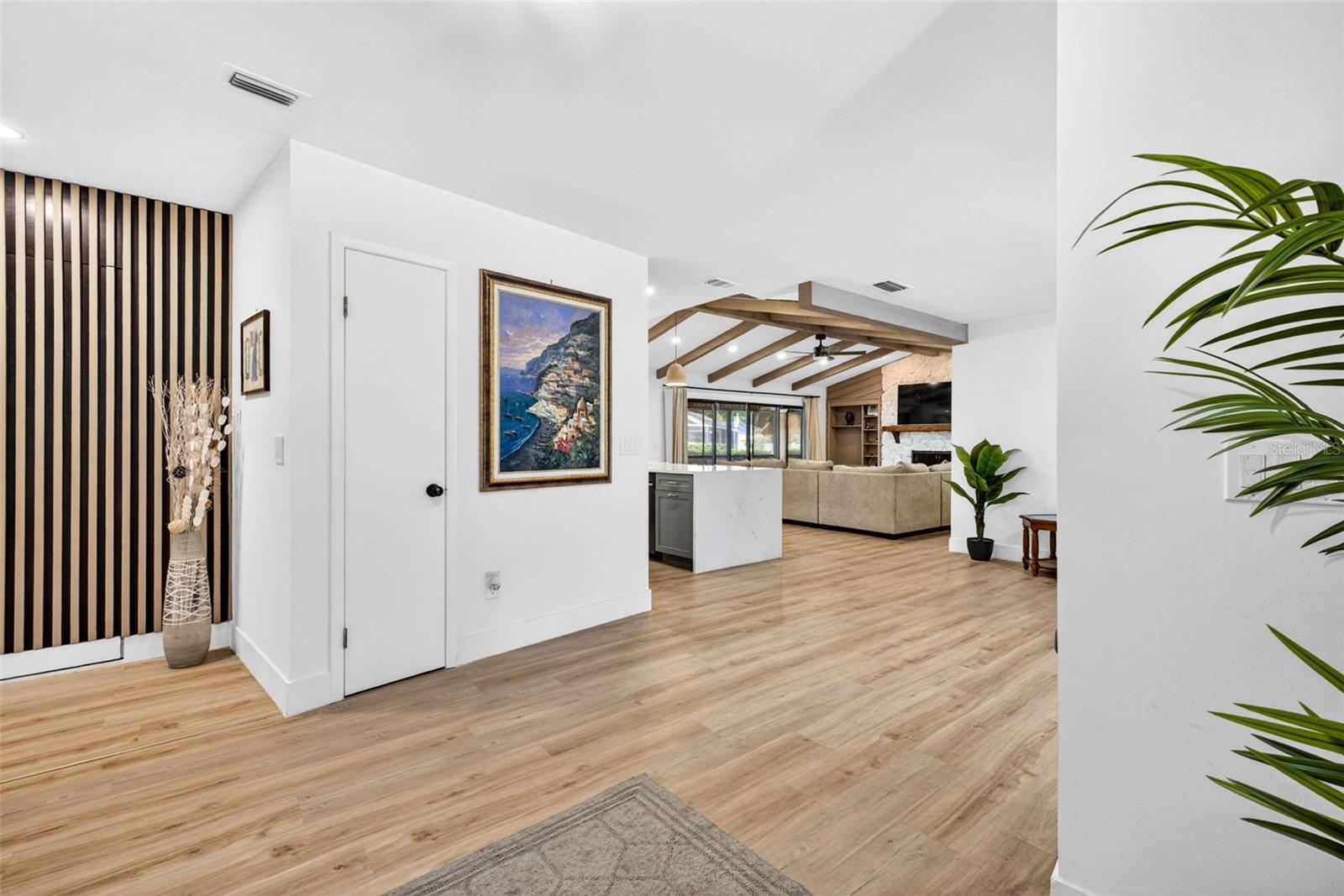 FRANCES ARBOR VILLAS - Residential