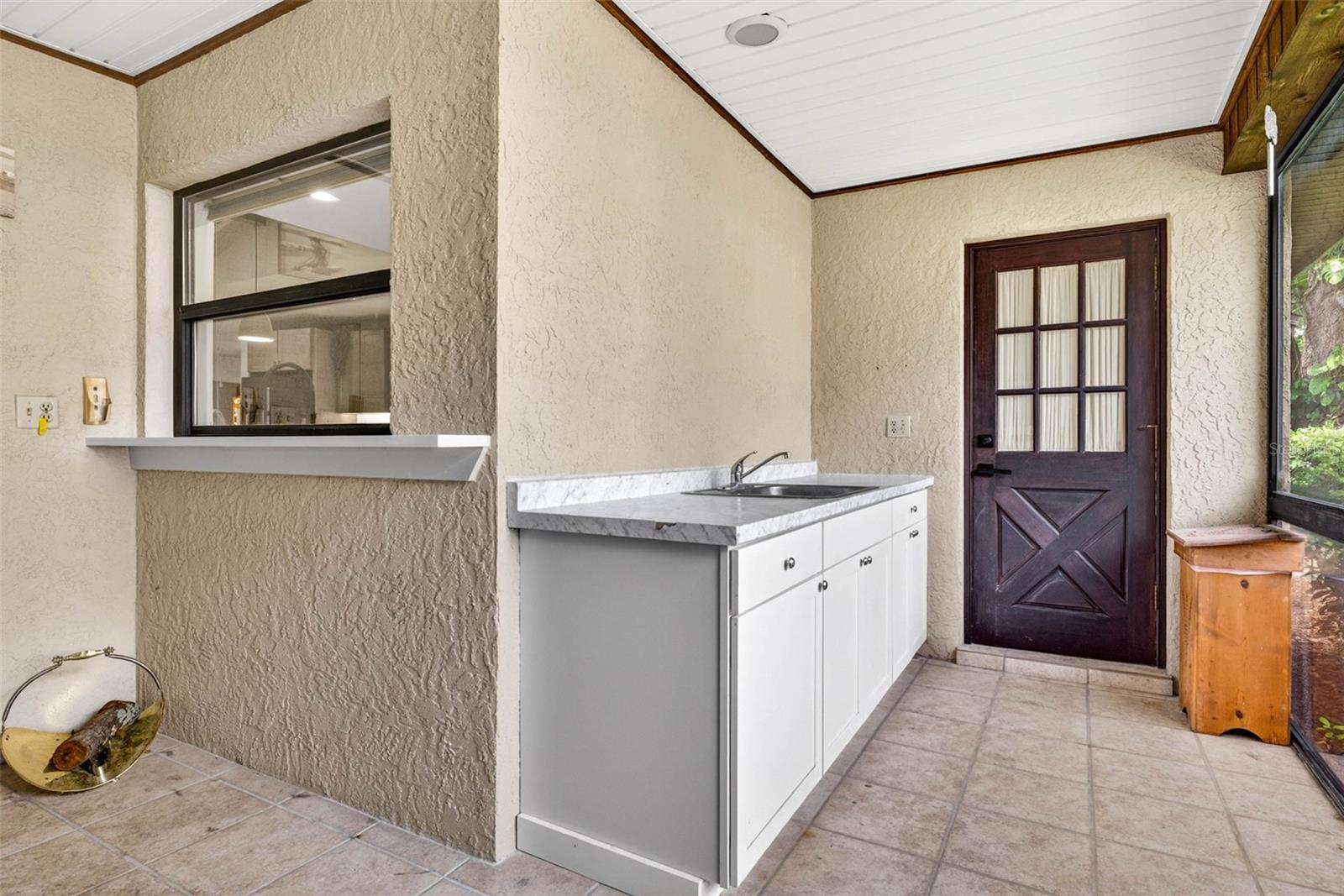 FRANCES ARBOR VILLAS - Residential