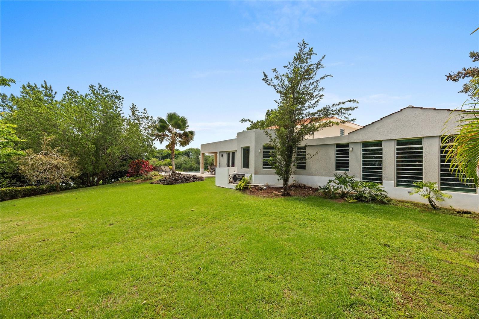 SABANERA DE DORADO - Residential
