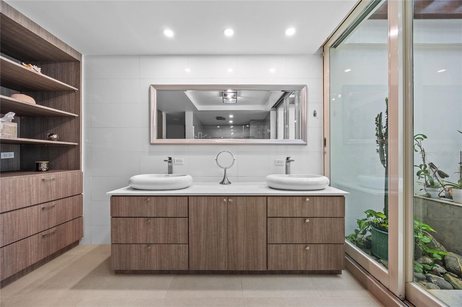 SABANERA DE DORADO - Residential
