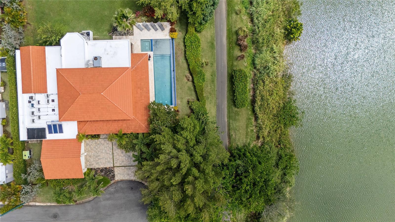 SABANERA DE DORADO - Residential