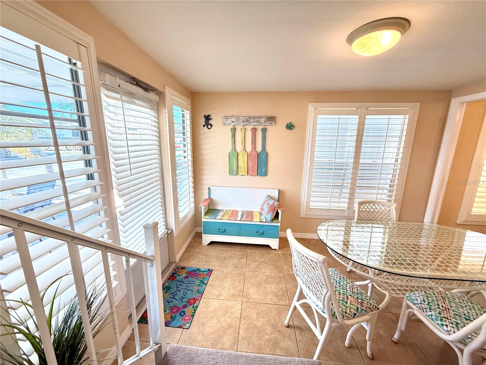 HOLIDAY TRAVEL PARK ENGLEWOOD - Residential