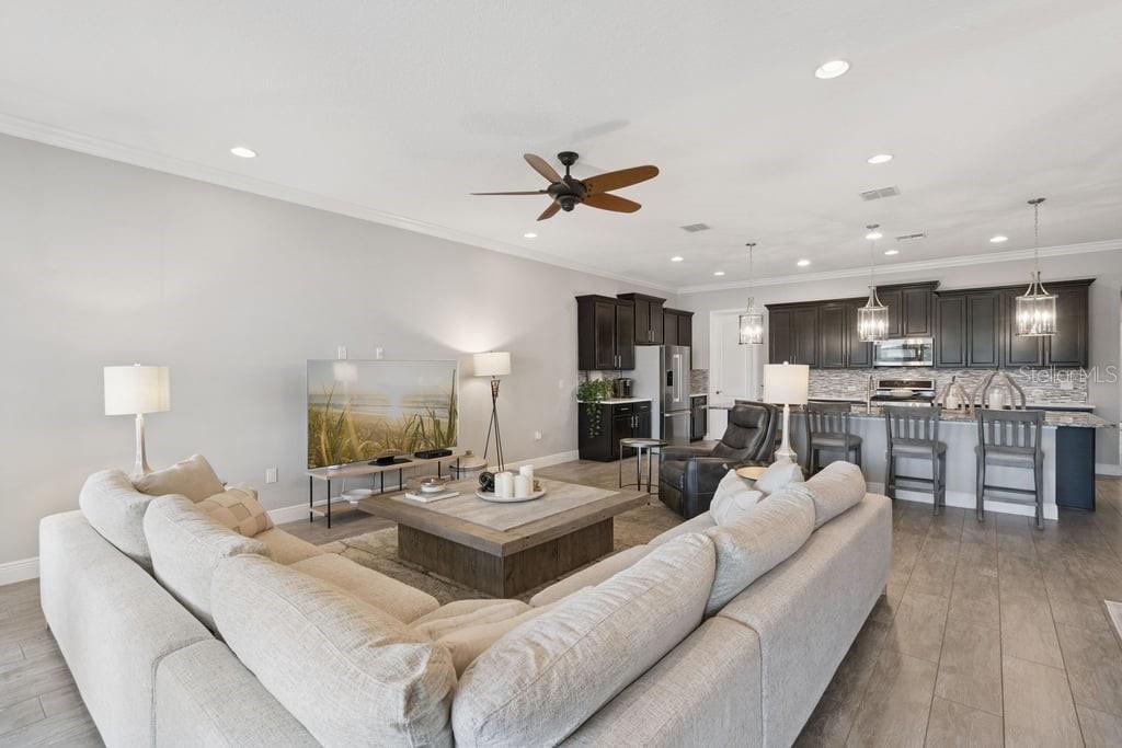 HIGHLANDS/SUMMERLAKE GRVS PH 2 - Residential