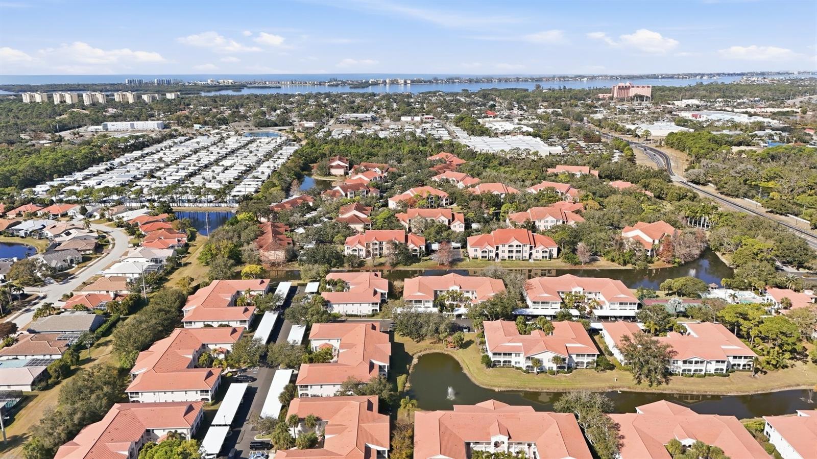 PLAZA DE FLORES - Residential