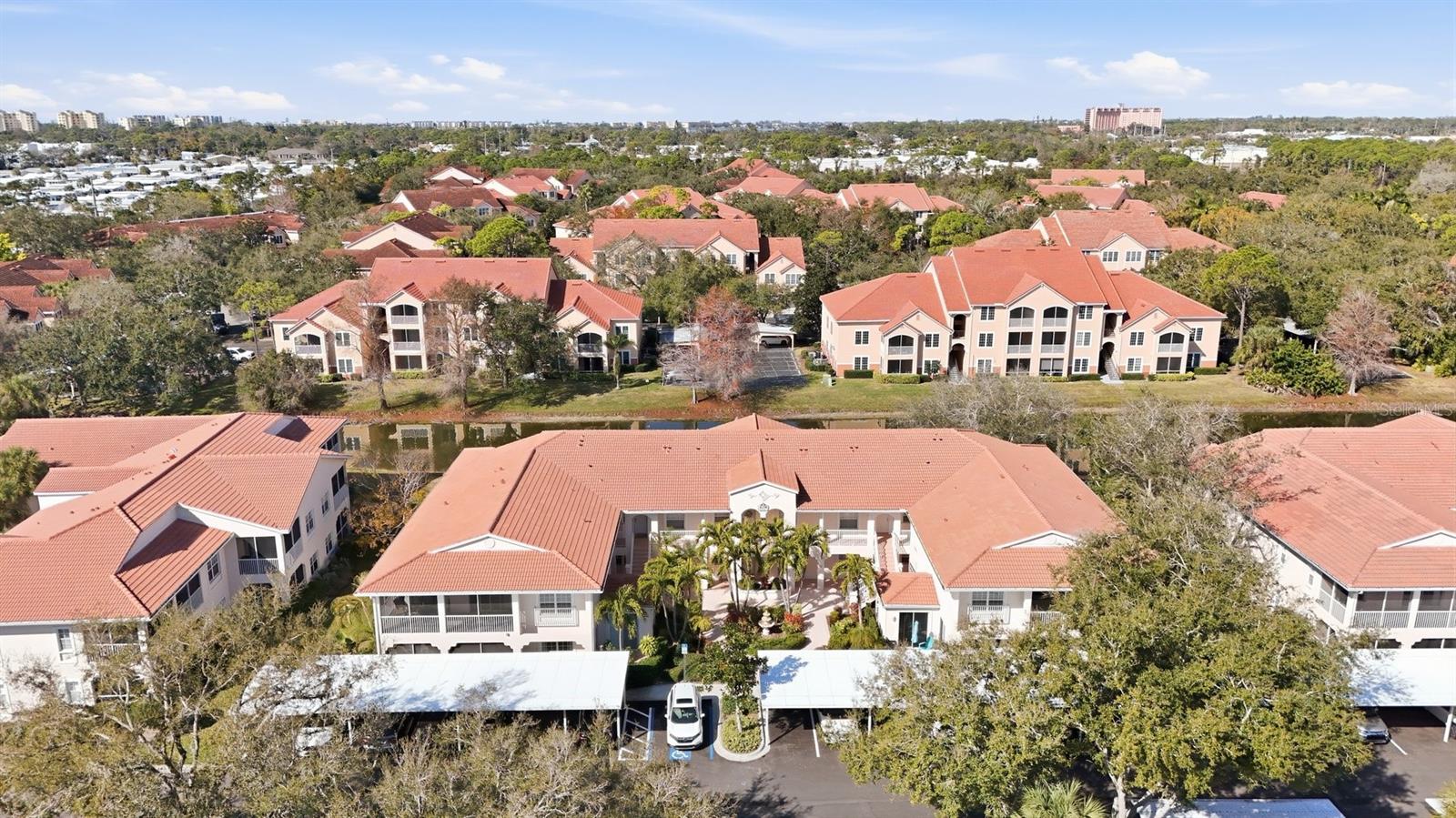 PLAZA DE FLORES - Residential