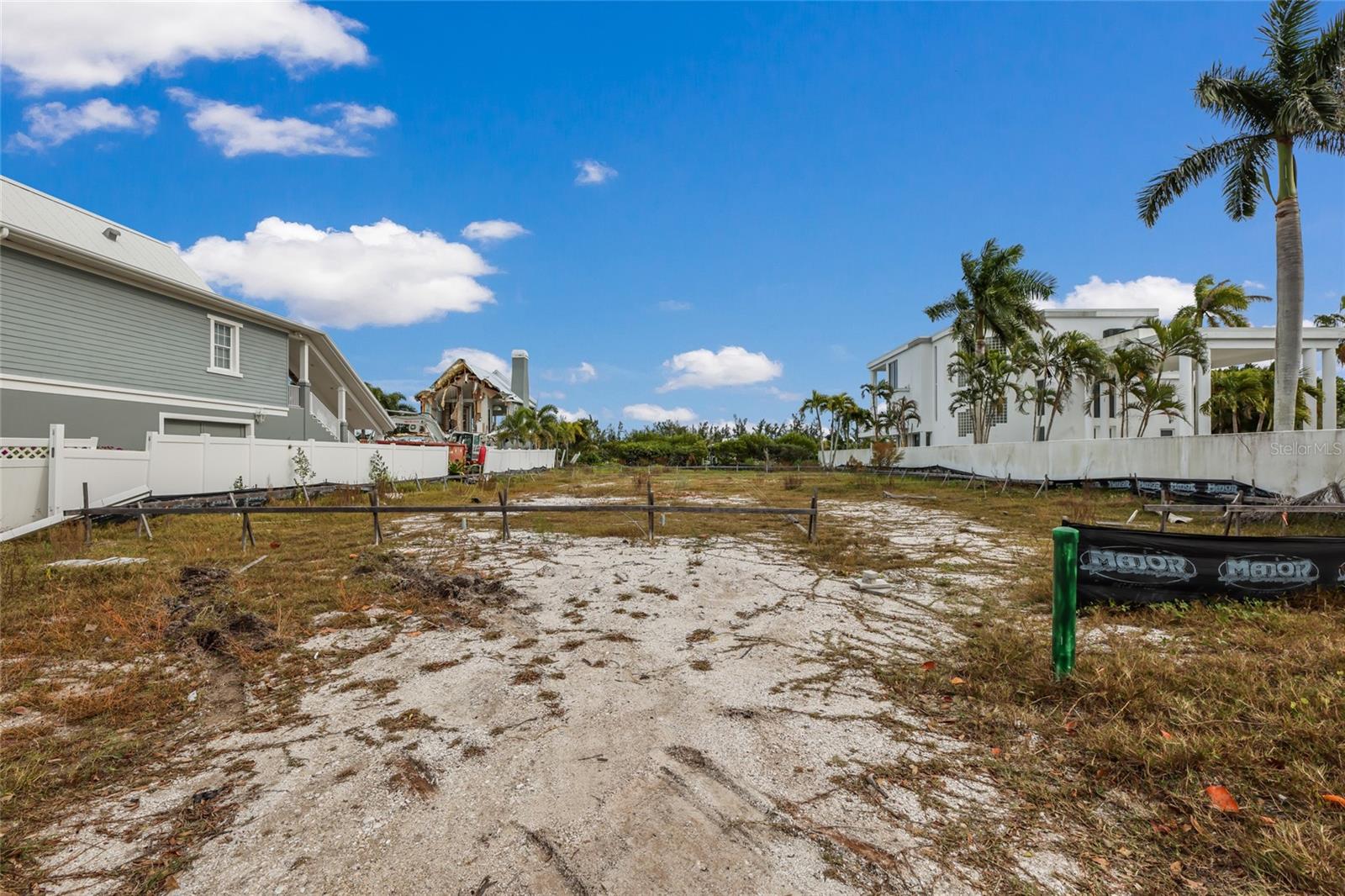 LONGBEACH ON LONGBOAT KEY - Residential