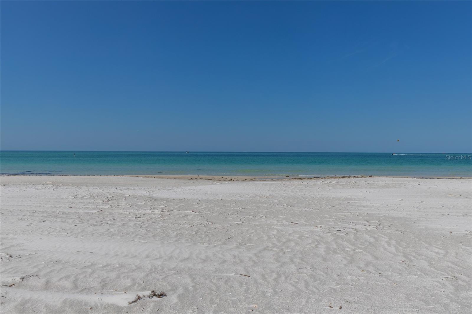 LONGBEACH ON LONGBOAT KEY - Residential