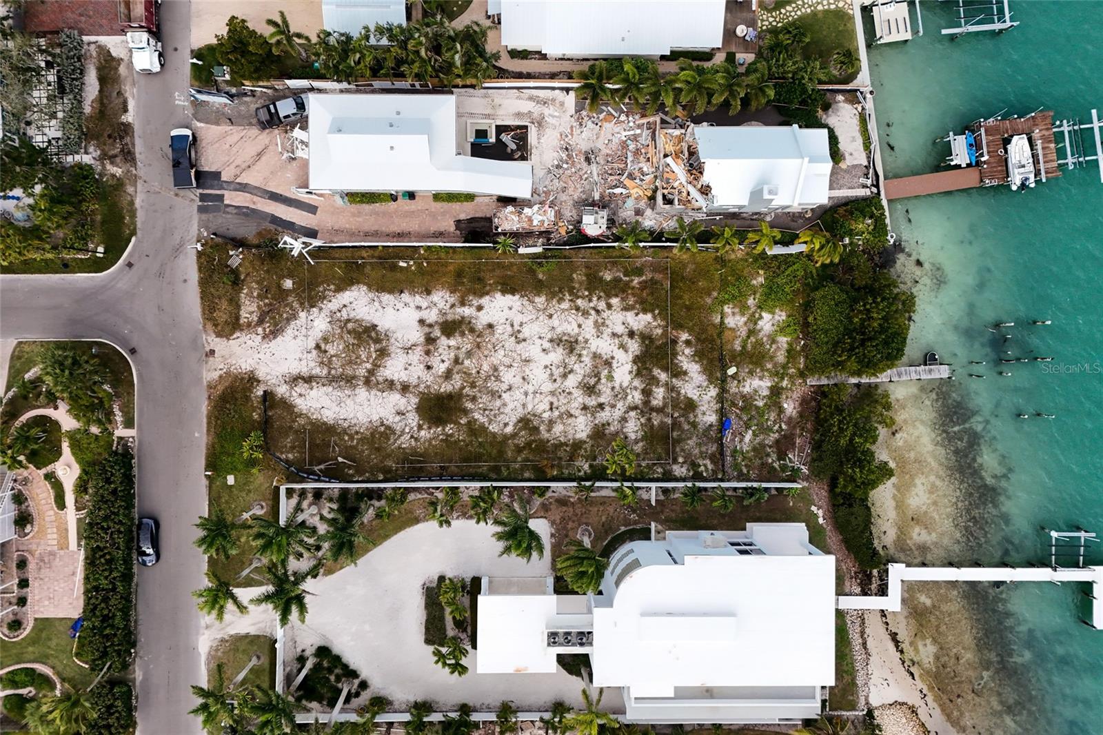 LONGBEACH ON LONGBOAT KEY - Residential