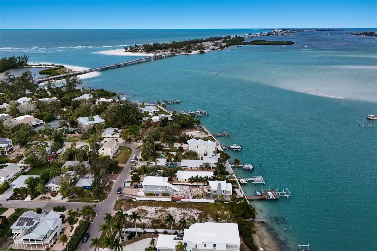 LONGBEACH ON LONGBOAT KEY - Residential