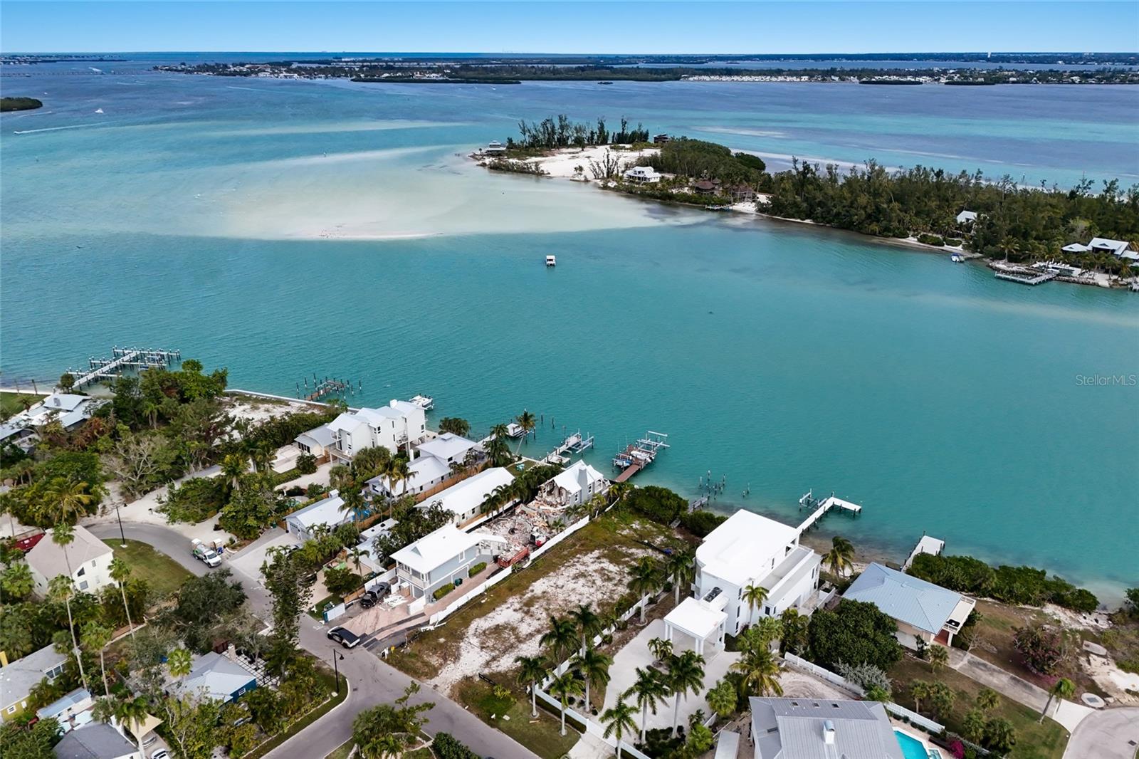 LONGBEACH ON LONGBOAT KEY - Residential