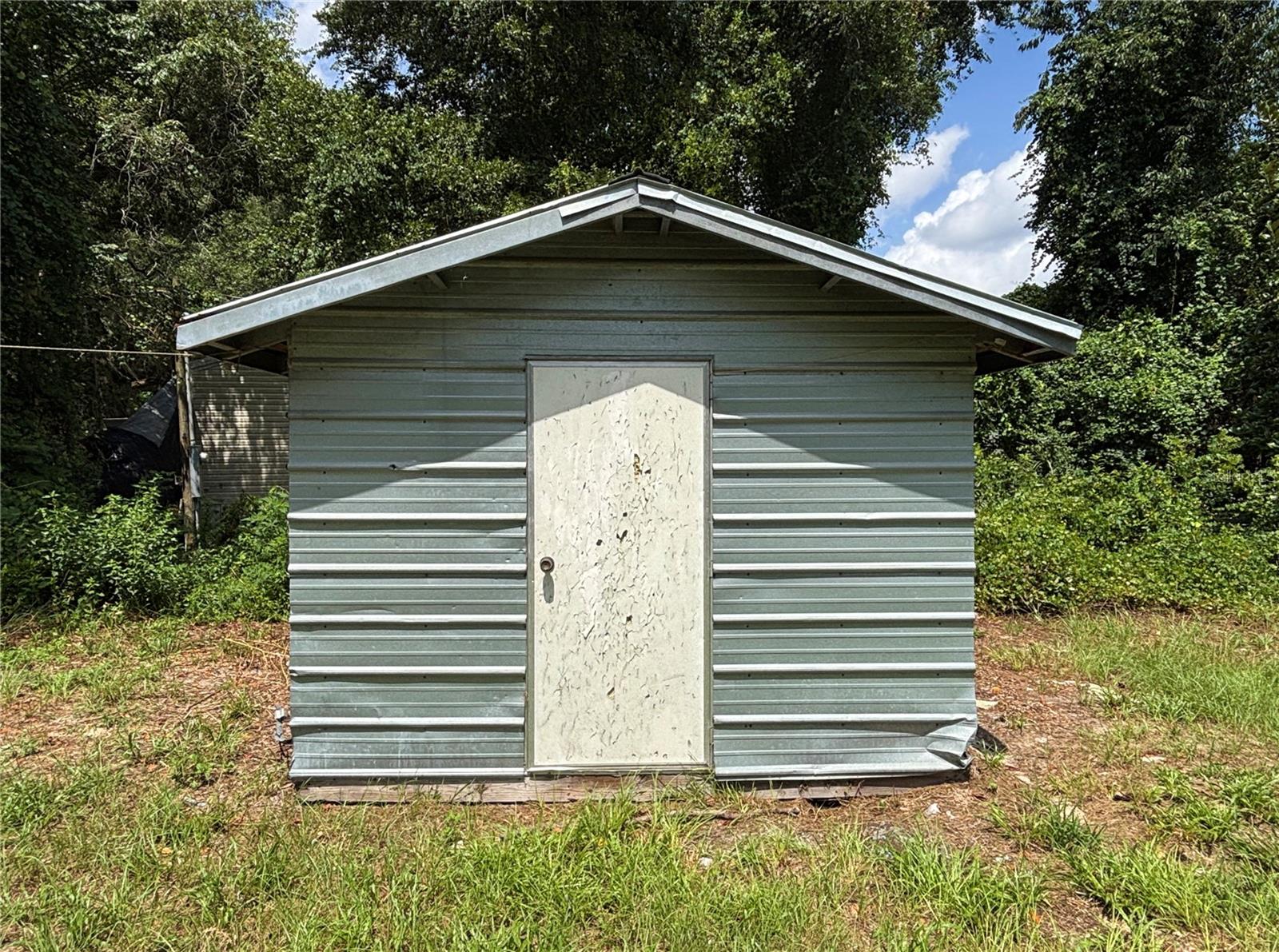 HALFMOON MINI-FARMS - Residential