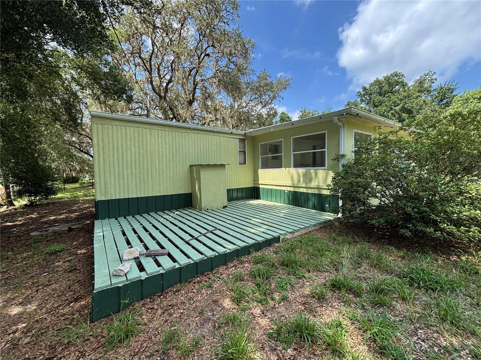 HALFMOON MINI-FARMS - Residential