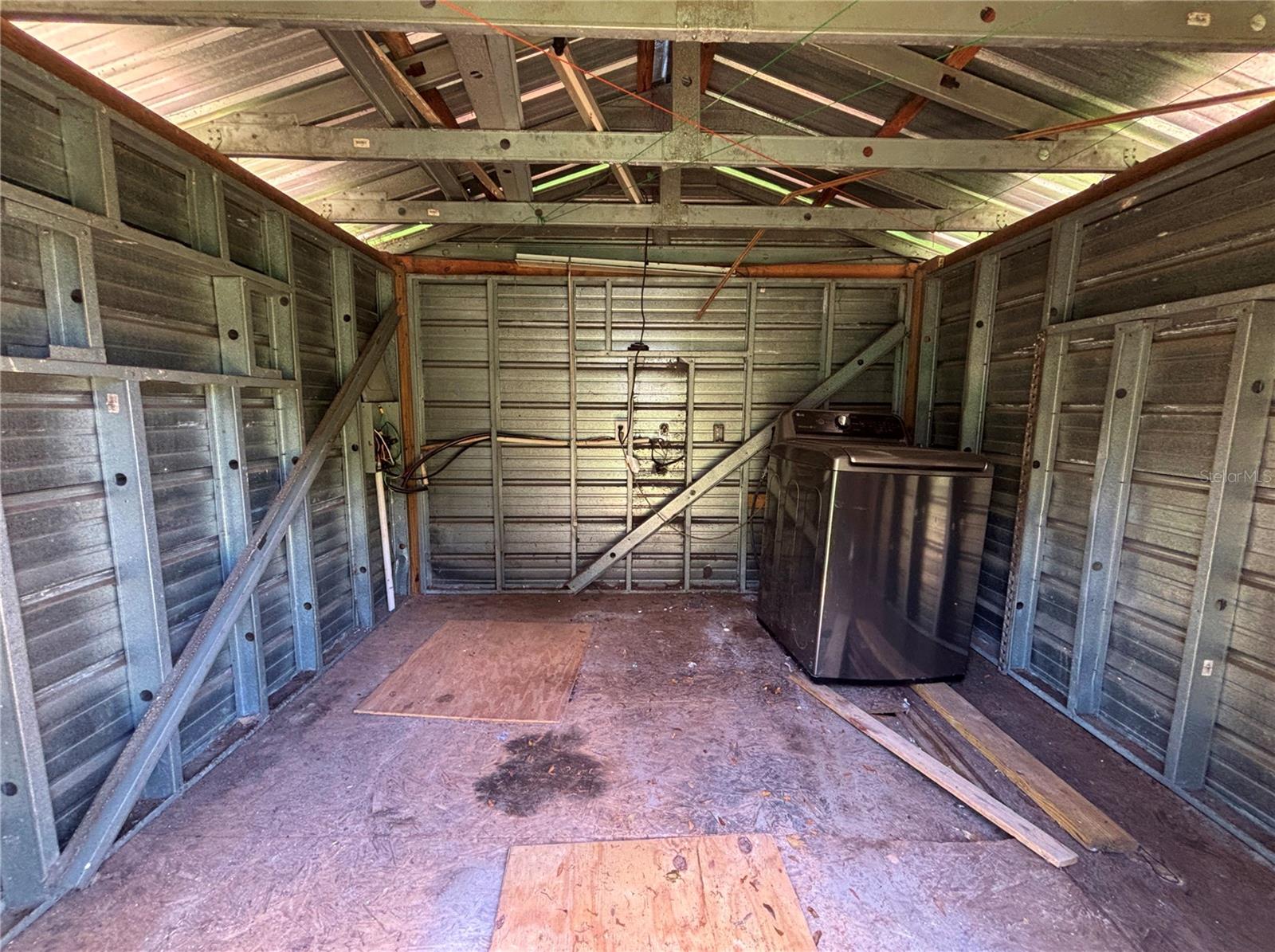 HALFMOON MINI-FARMS - Residential