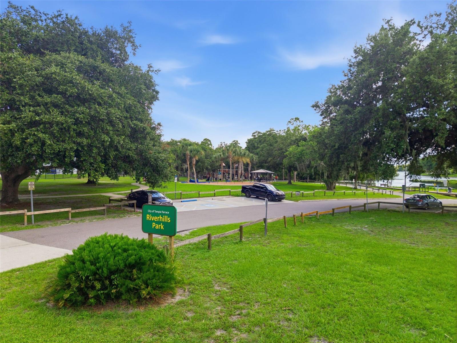 TEMPLE TERRACE RIVERSIDE SUBDI - Residential